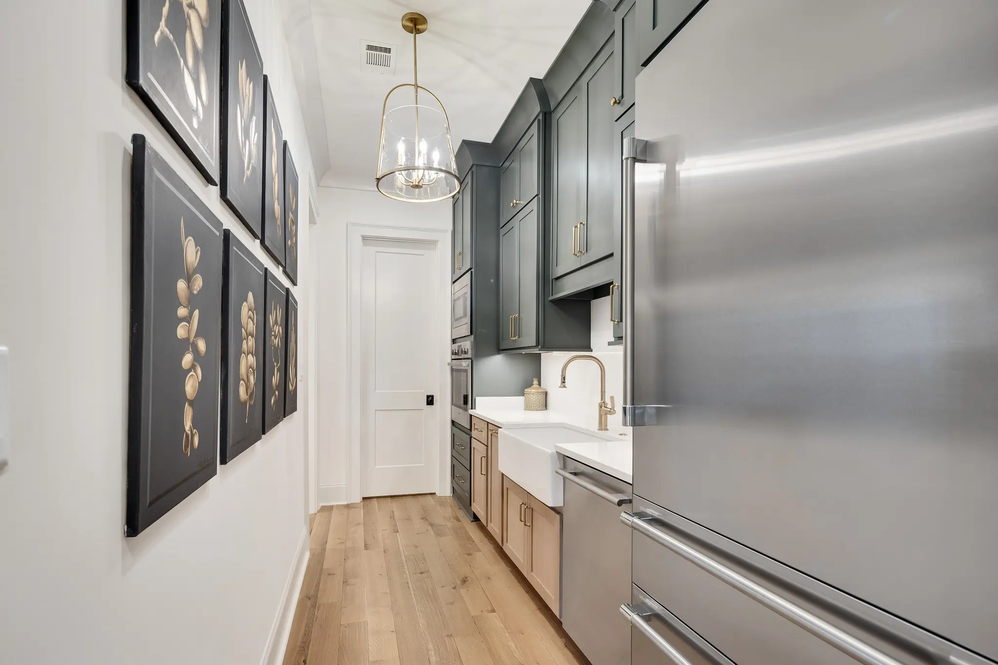 Shepherd Glen - Interior Photo 16