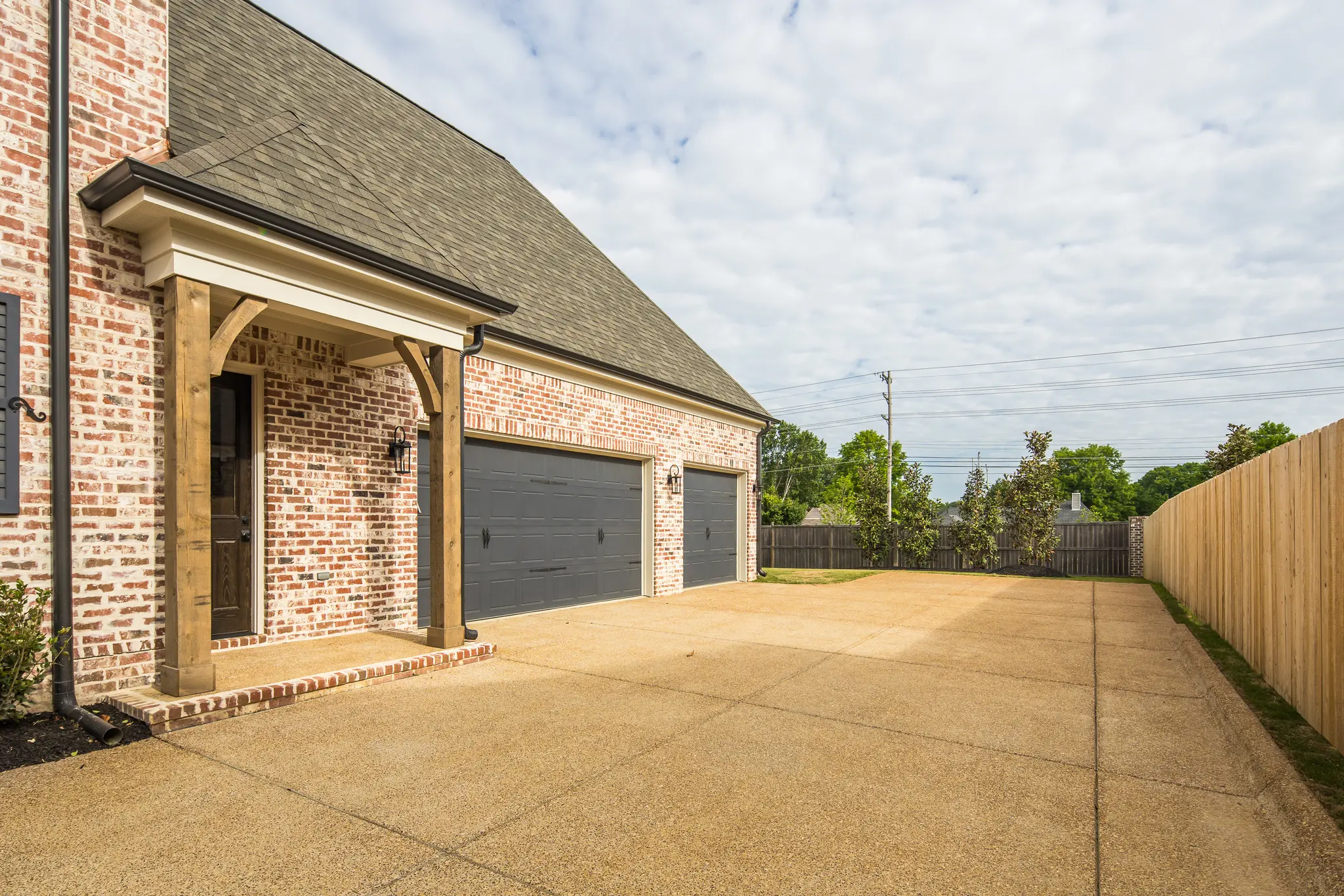 Waverly - Exterior Photo 5