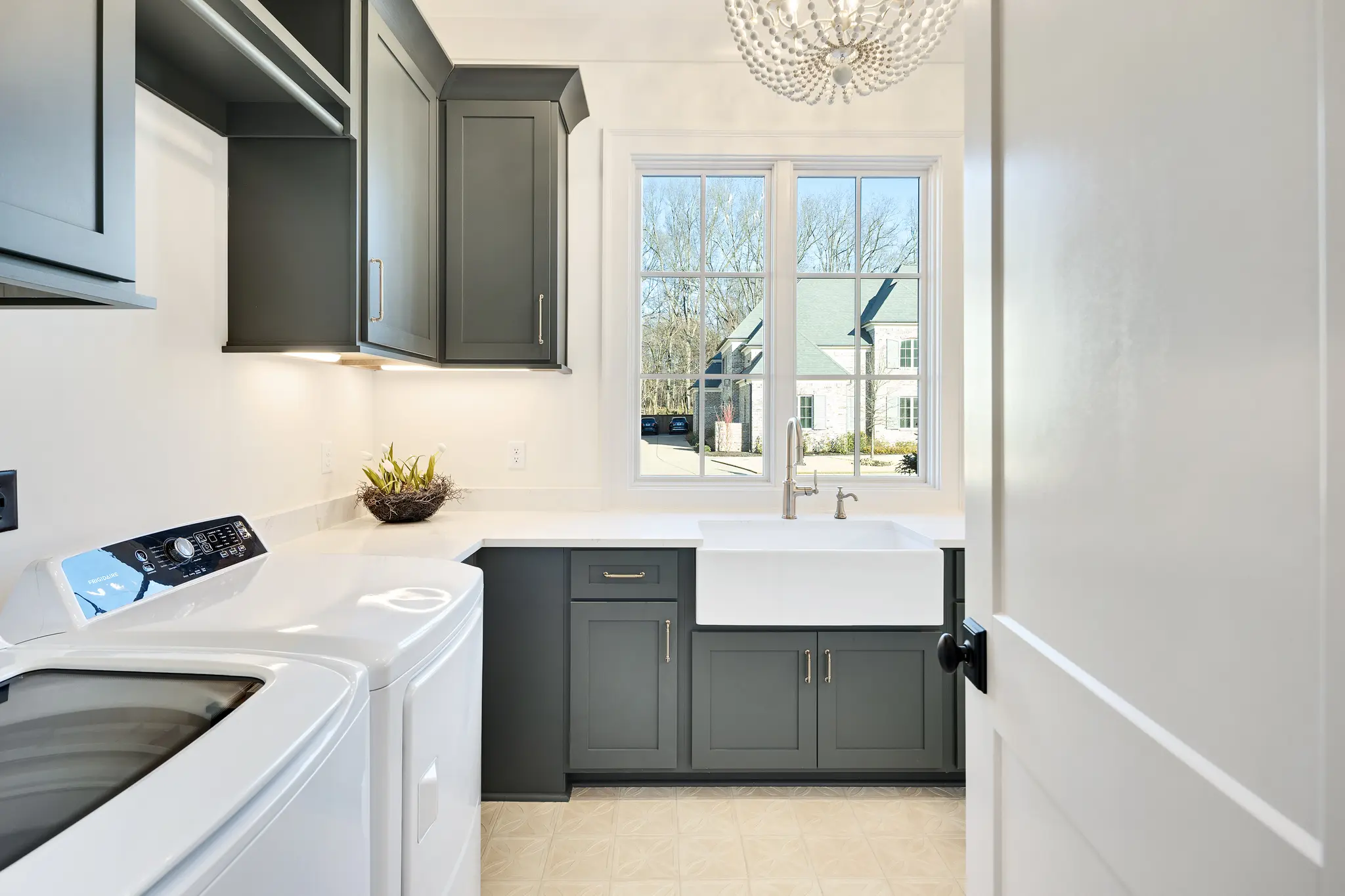 Shepherd Glen - Interior Photo 15