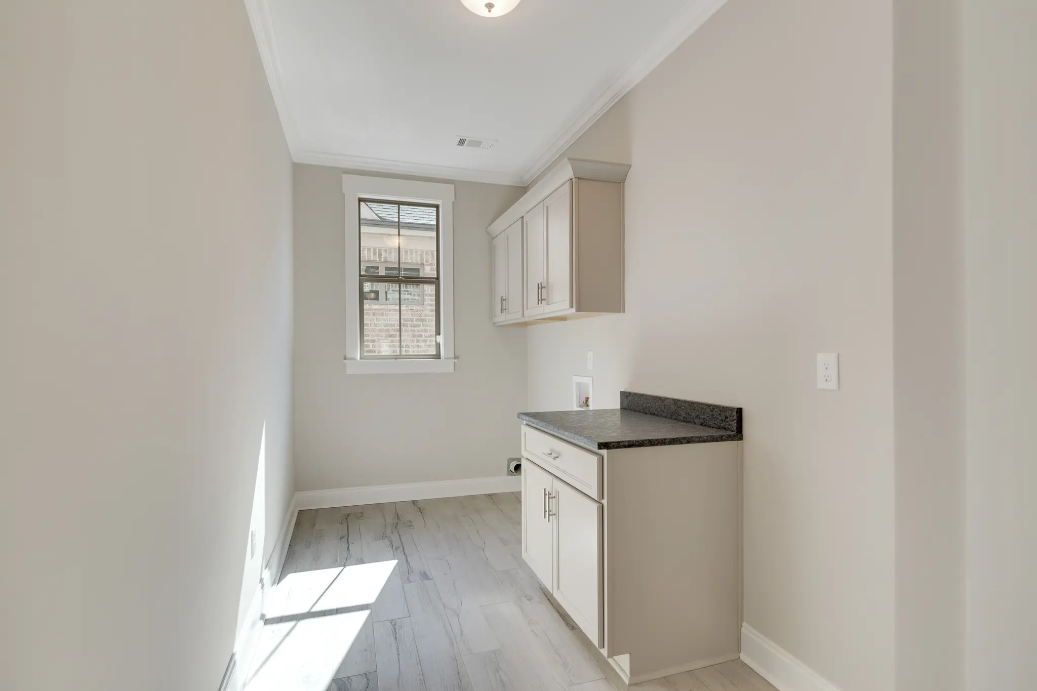 Magnolia Cottage - Interior Photo 18