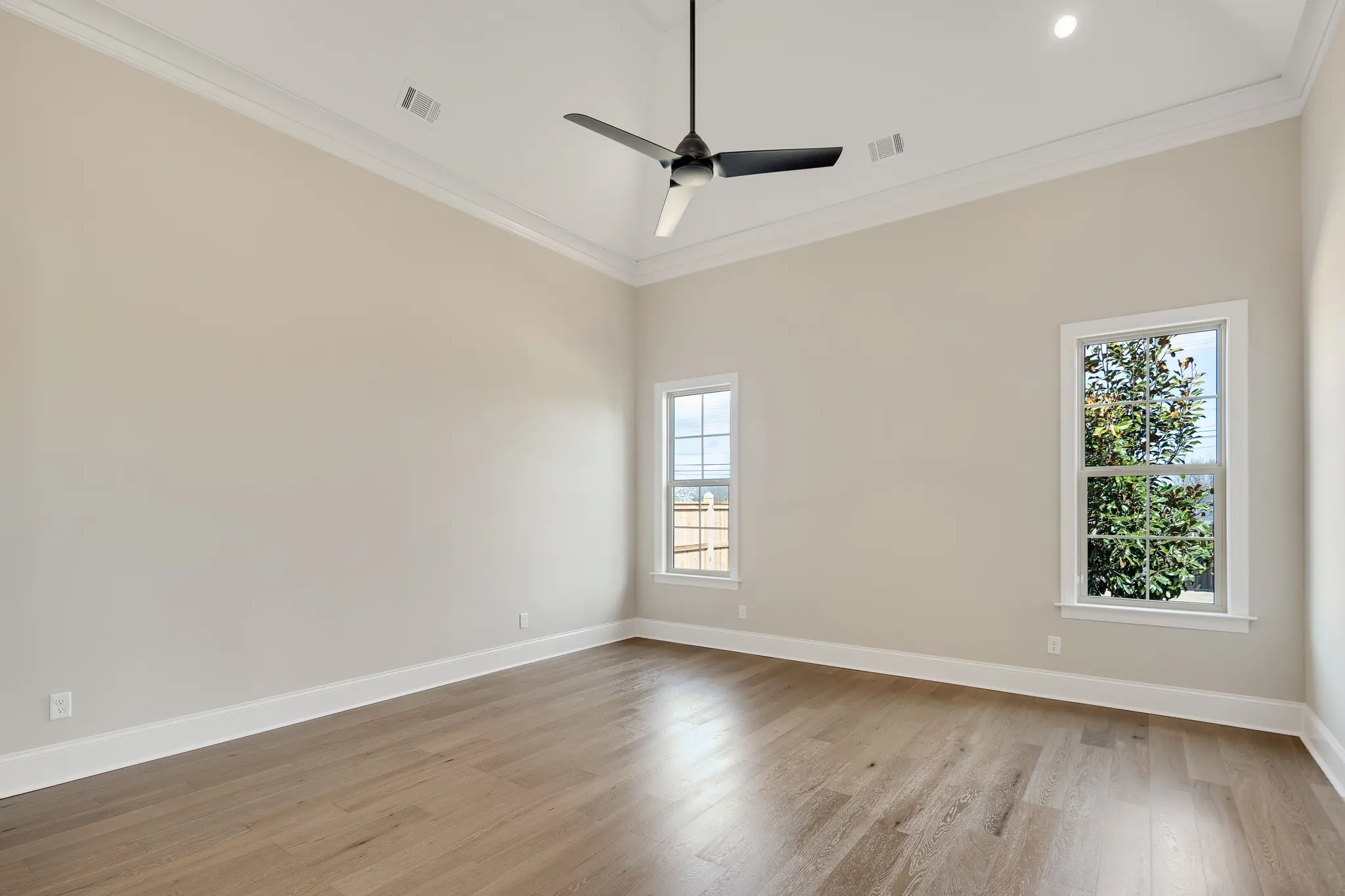 Waverly - Interior Photo 15