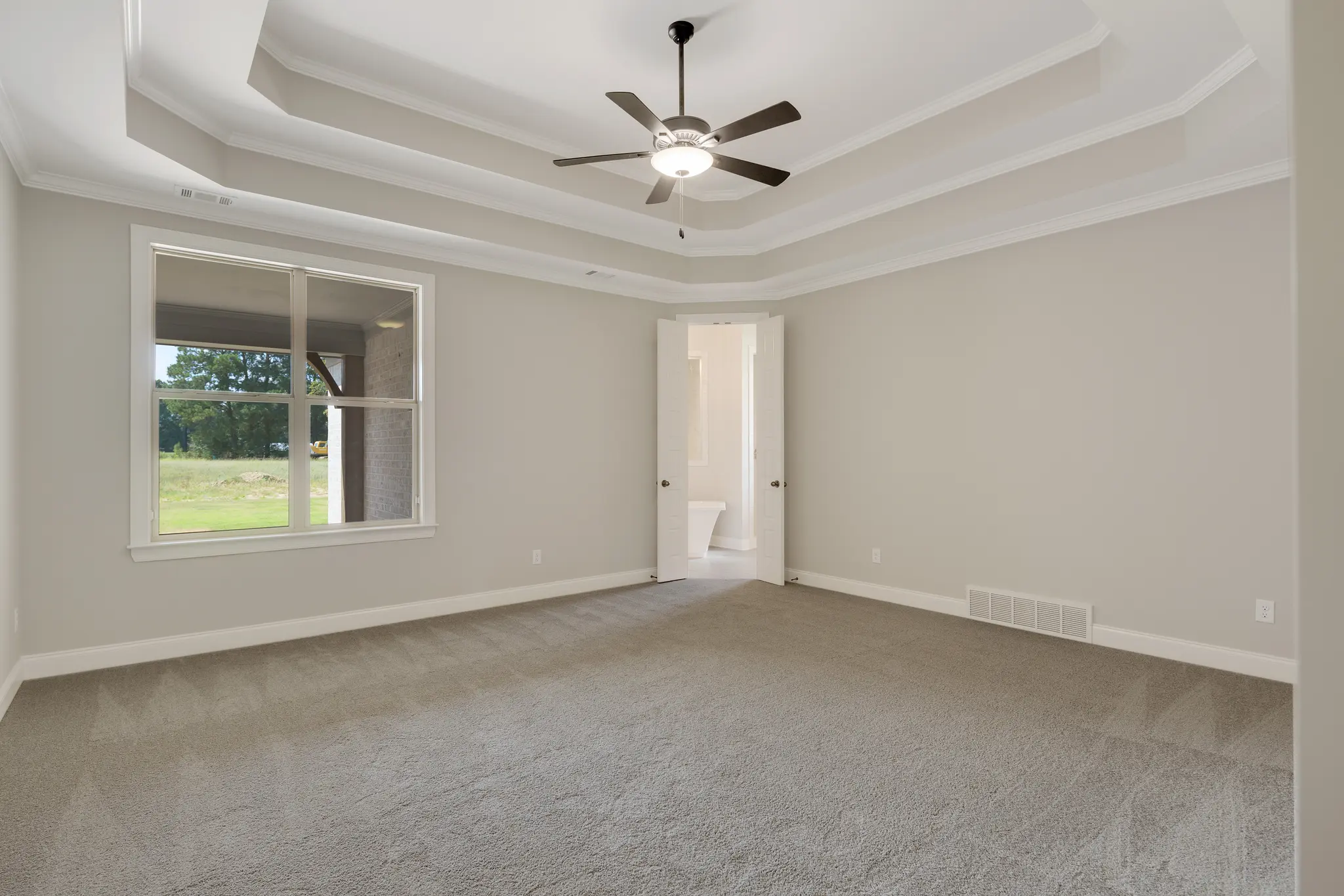 Ashford - Interior Photo 22