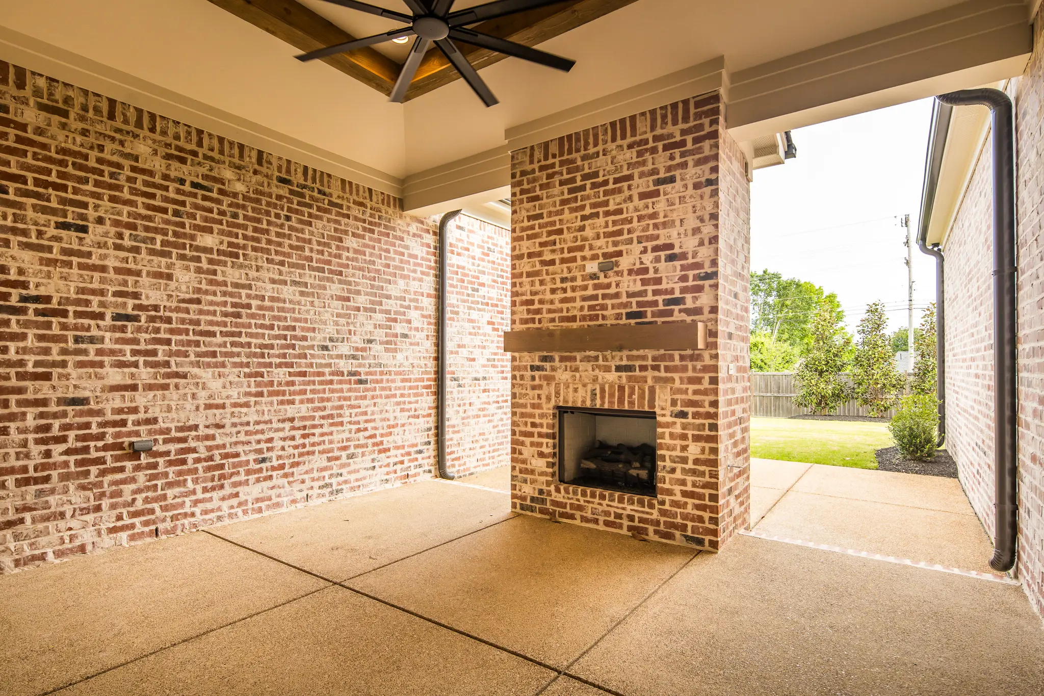 Waverly - Exterior Photo 6