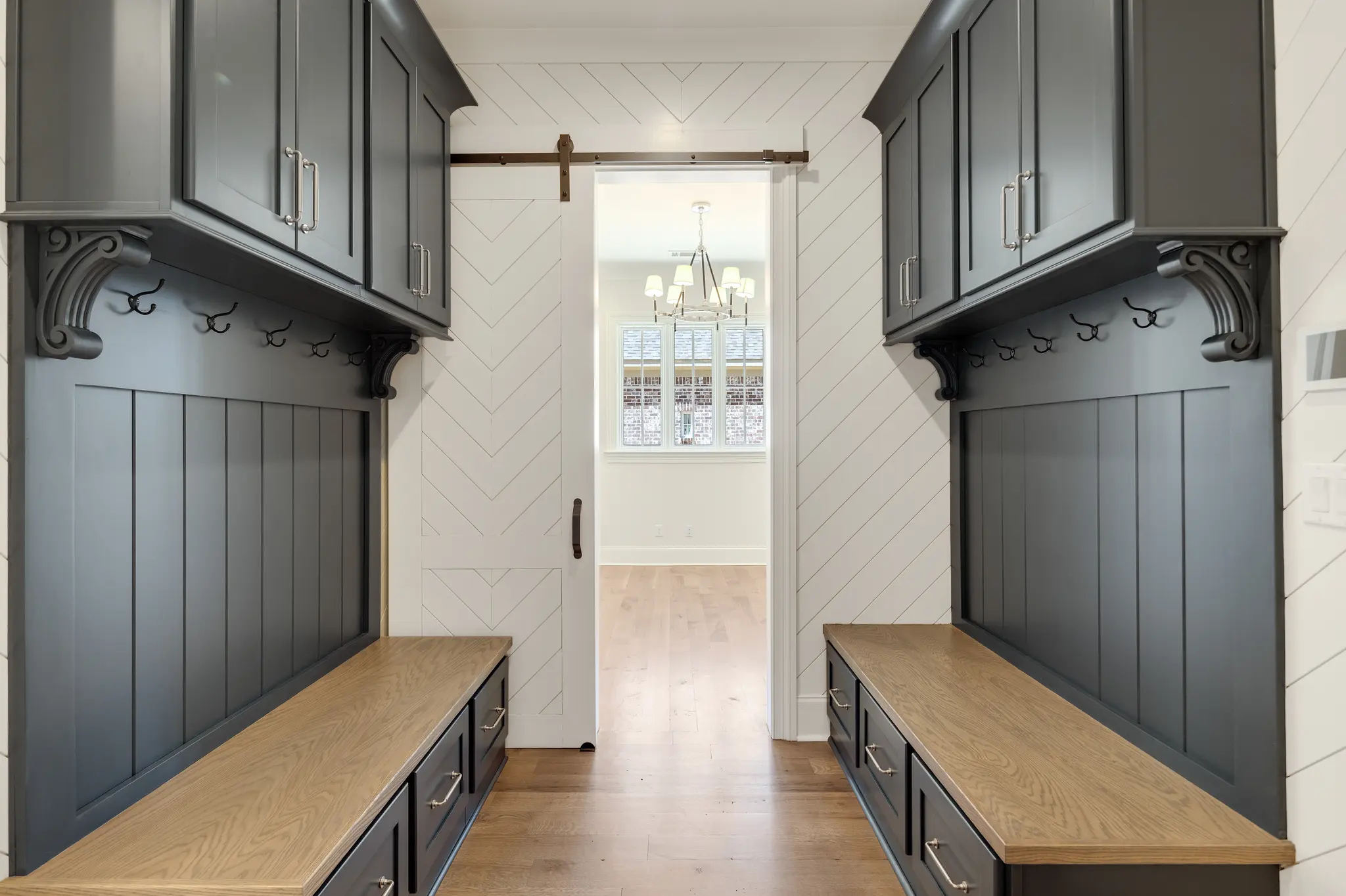 Chalet - Interior Photo 17