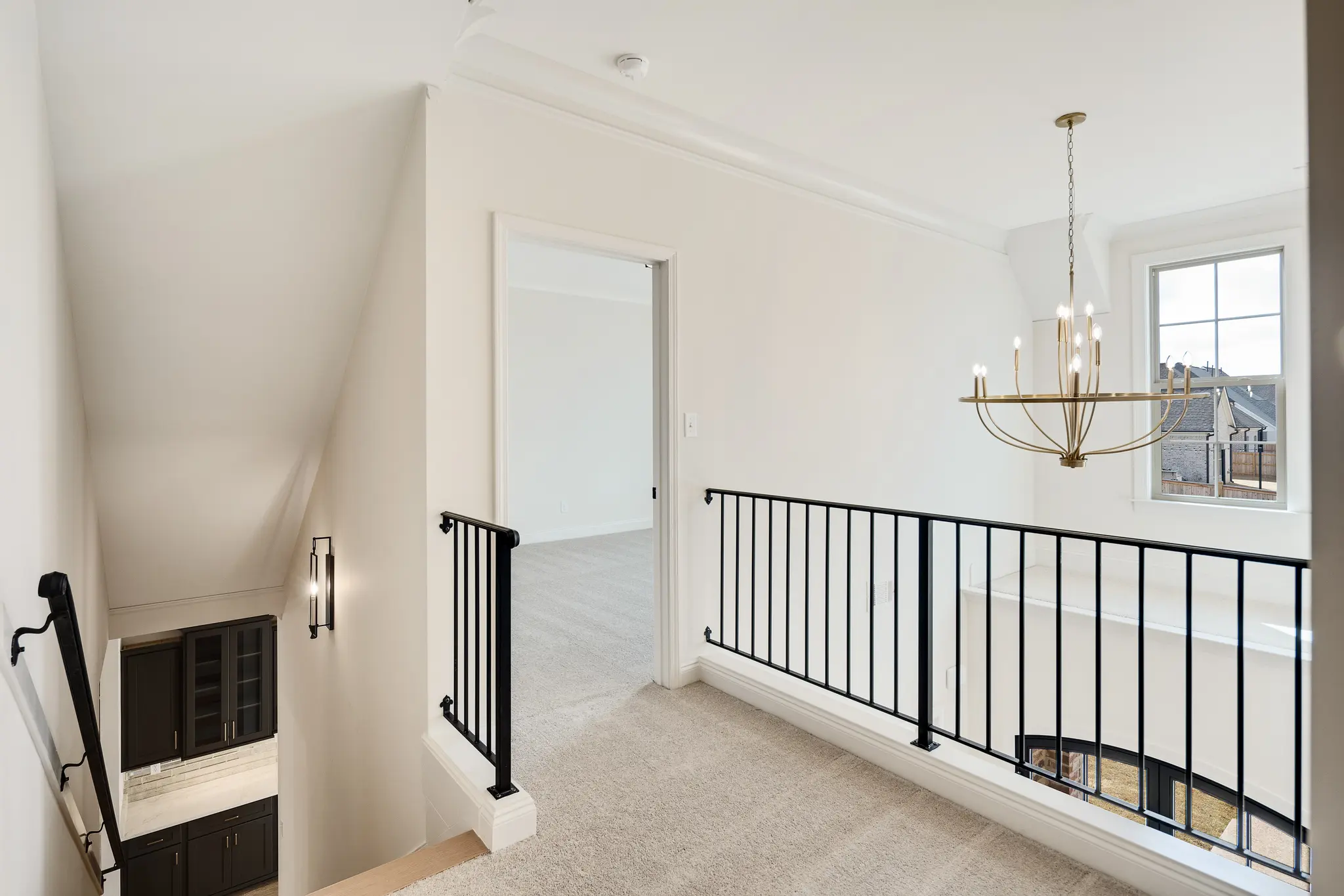 Waverly - Interior Photo 22
