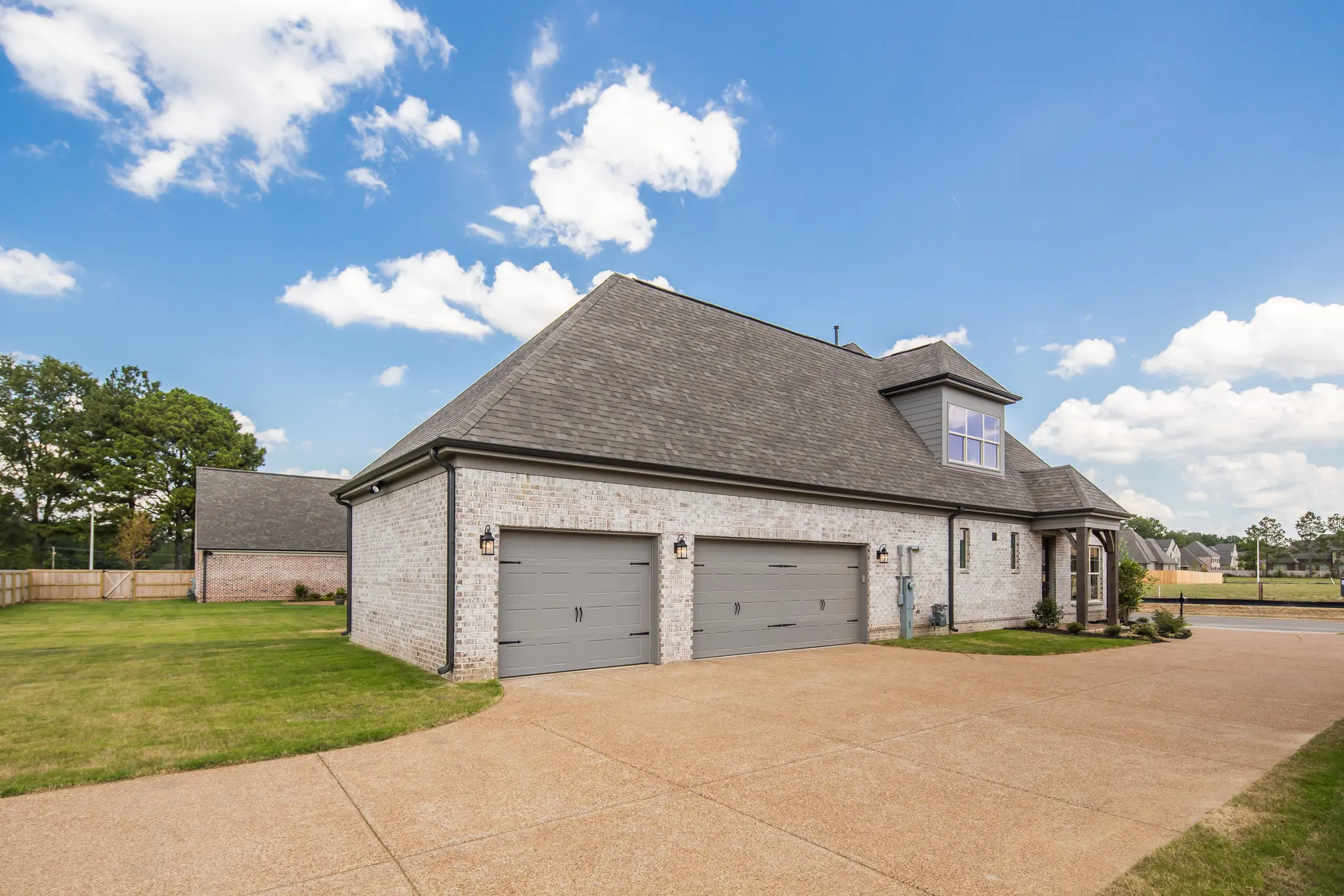 Ashford - Exterior Photo 6