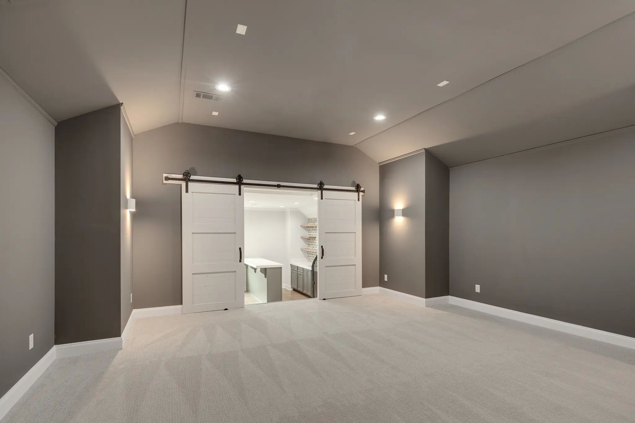 Shepherd - Interior Photo 19
