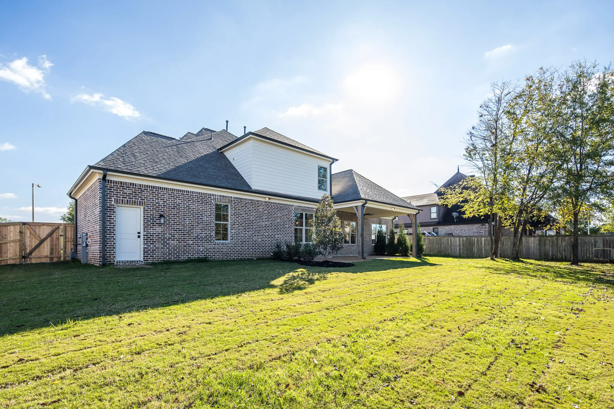 Stonebridge - Exterior Photo 6