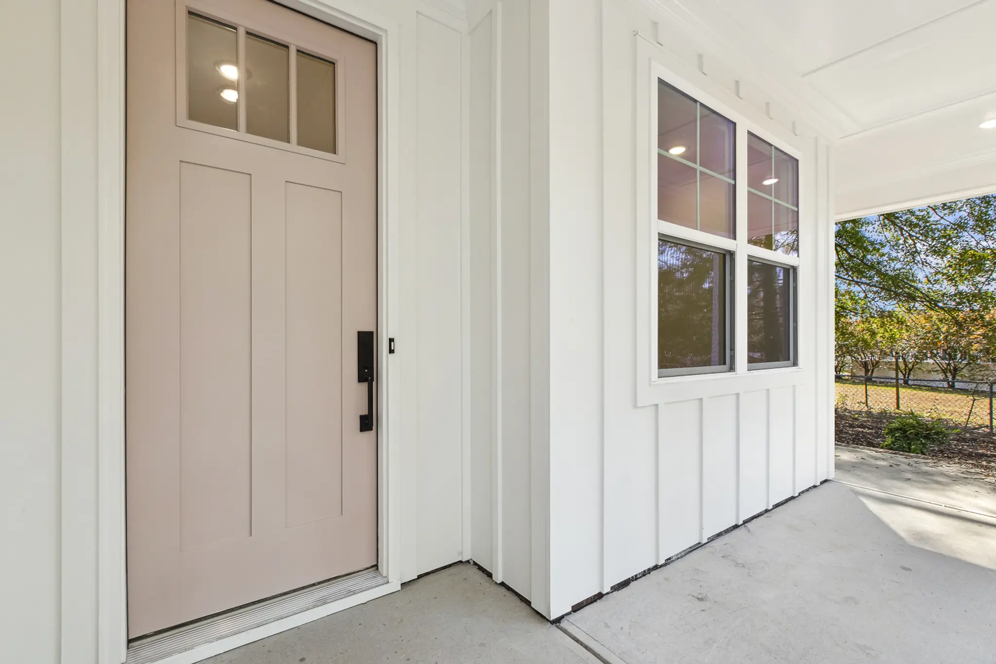 Parker - Interior Photo 5
