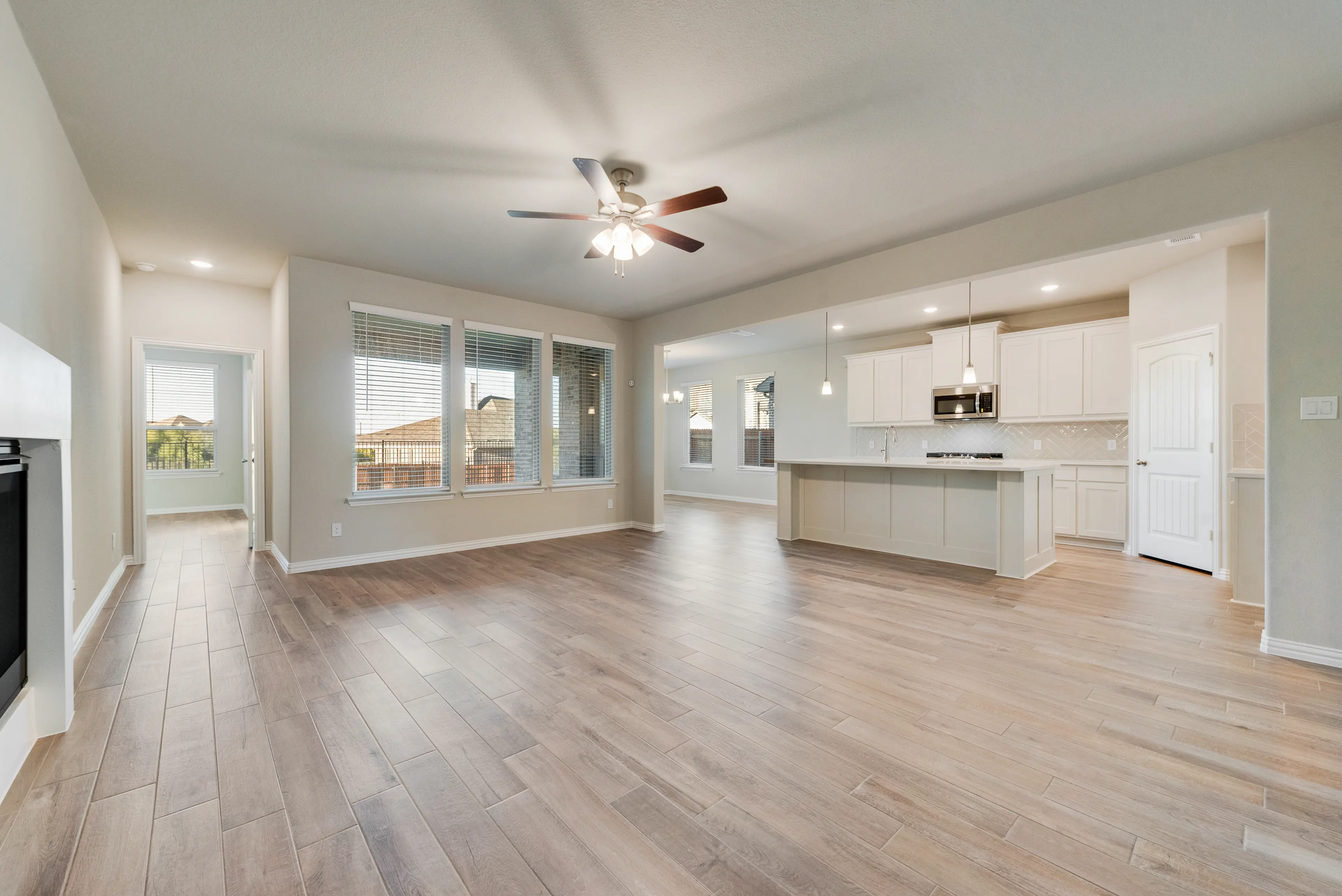 Slide - Lavon Living Room