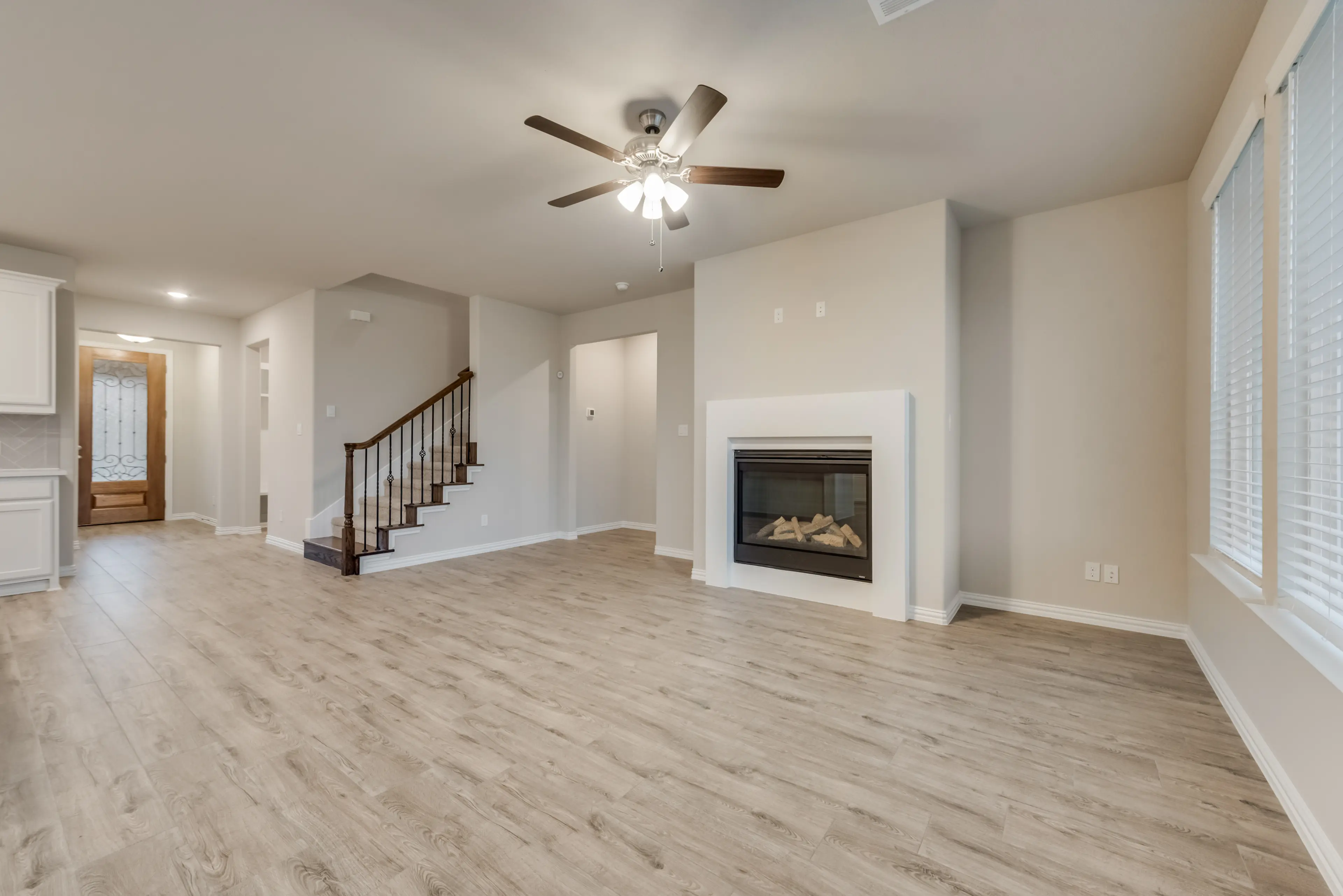 Slide - Navasota Living Room