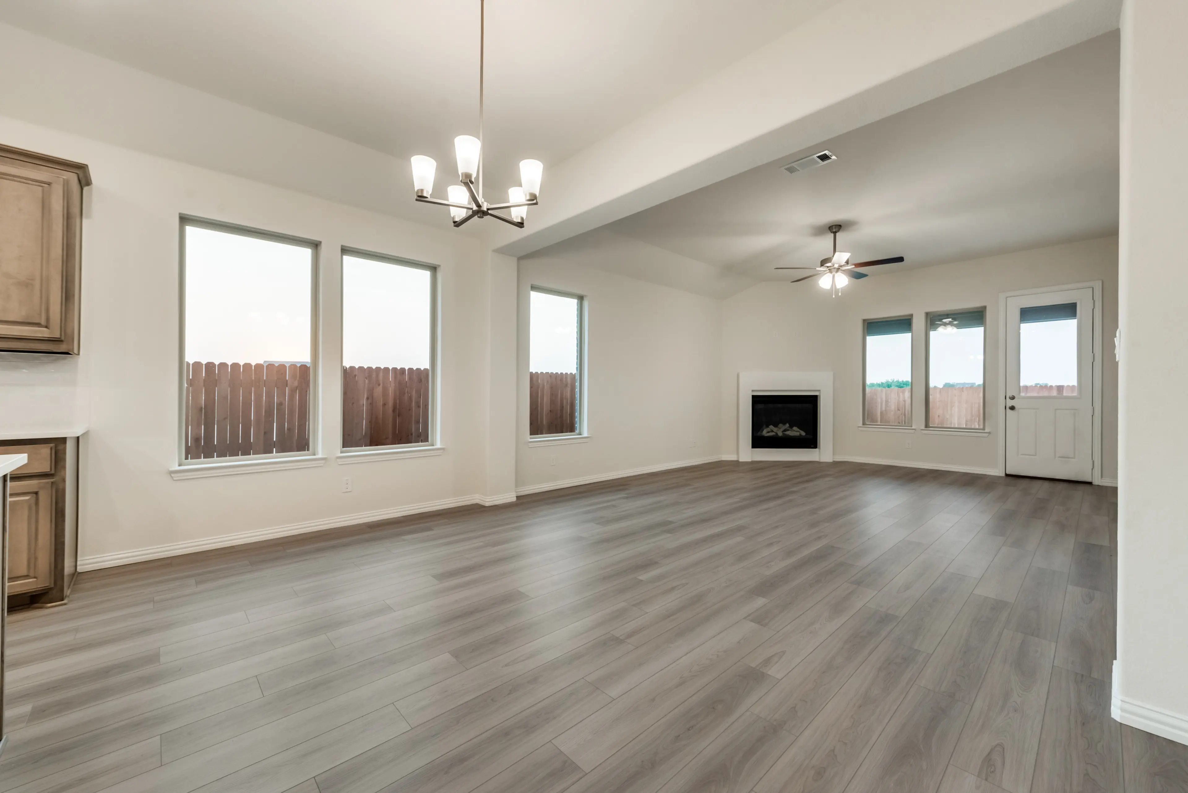 Slide - Havasu III Family Room