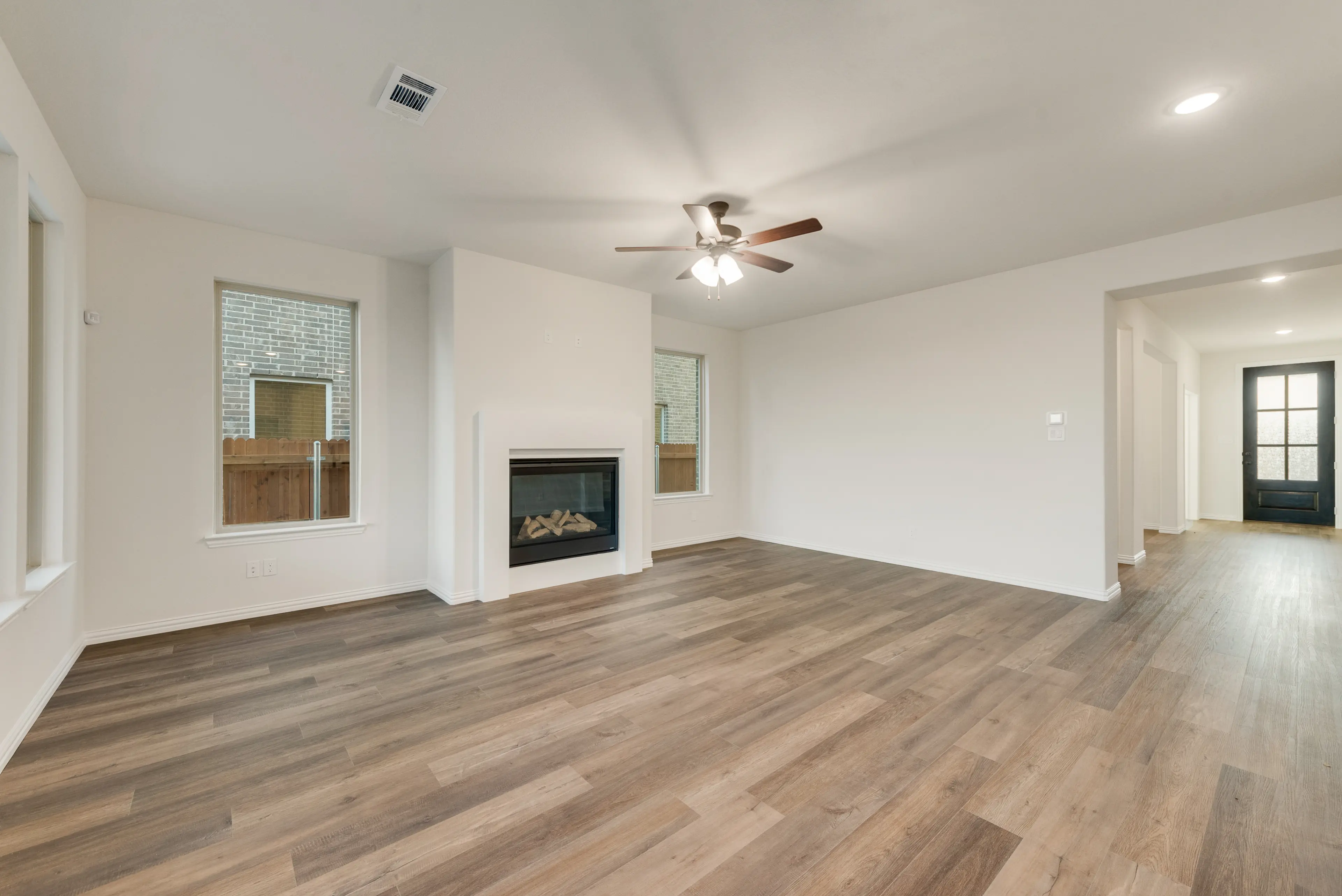 Slide - San Jacinto III Family Room