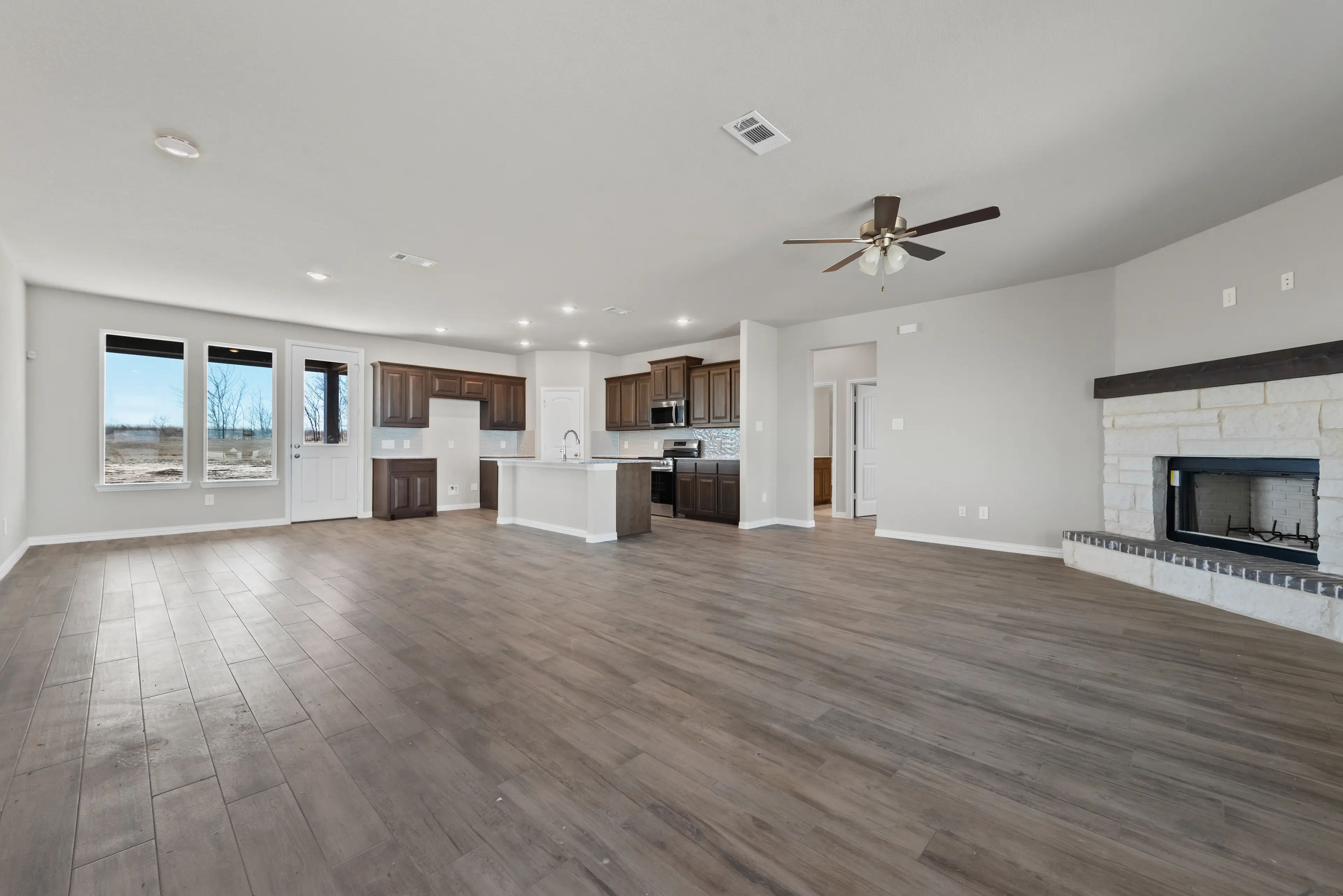 Slide - Caddo Living Room