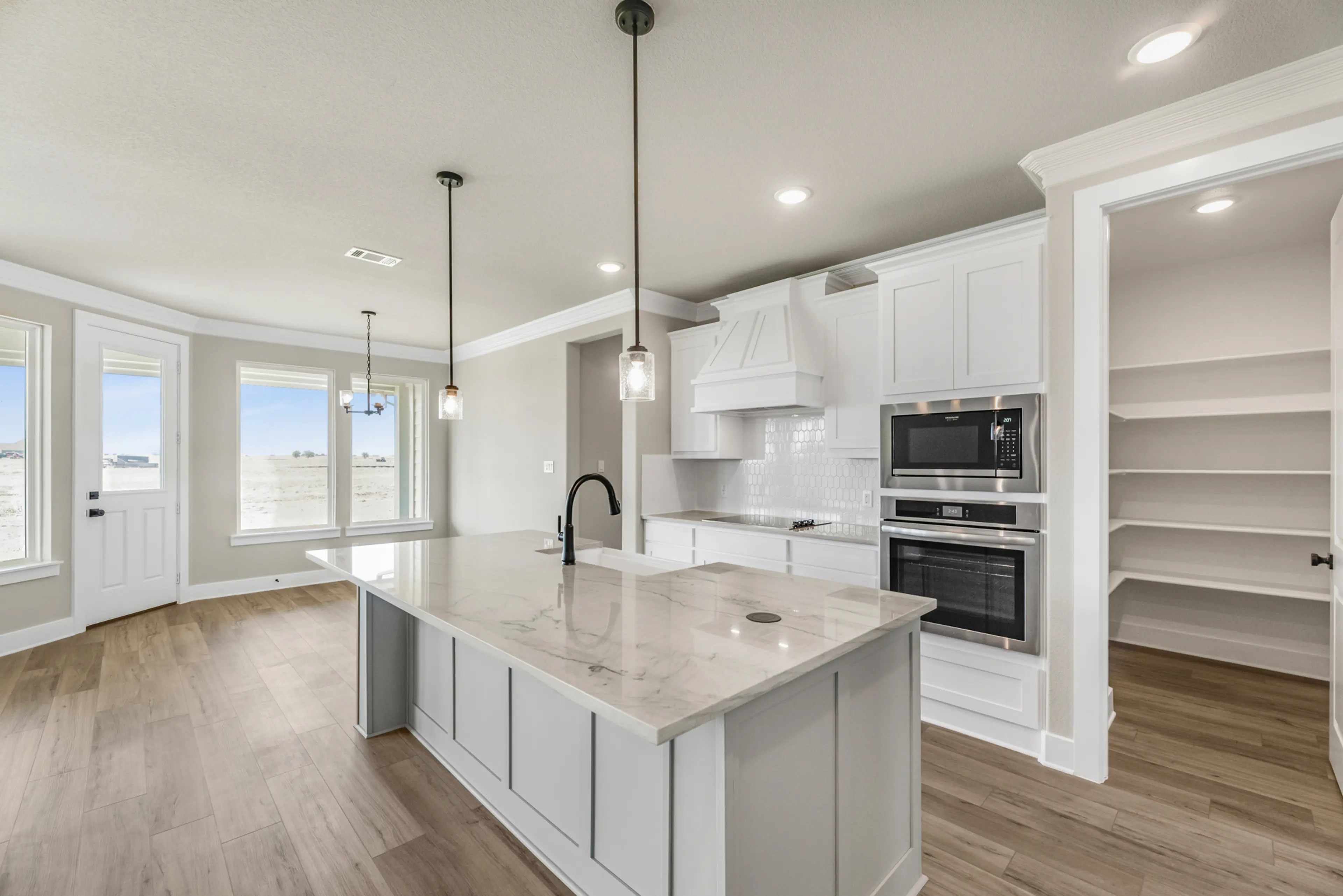 Slide - Colorado II Kitchen