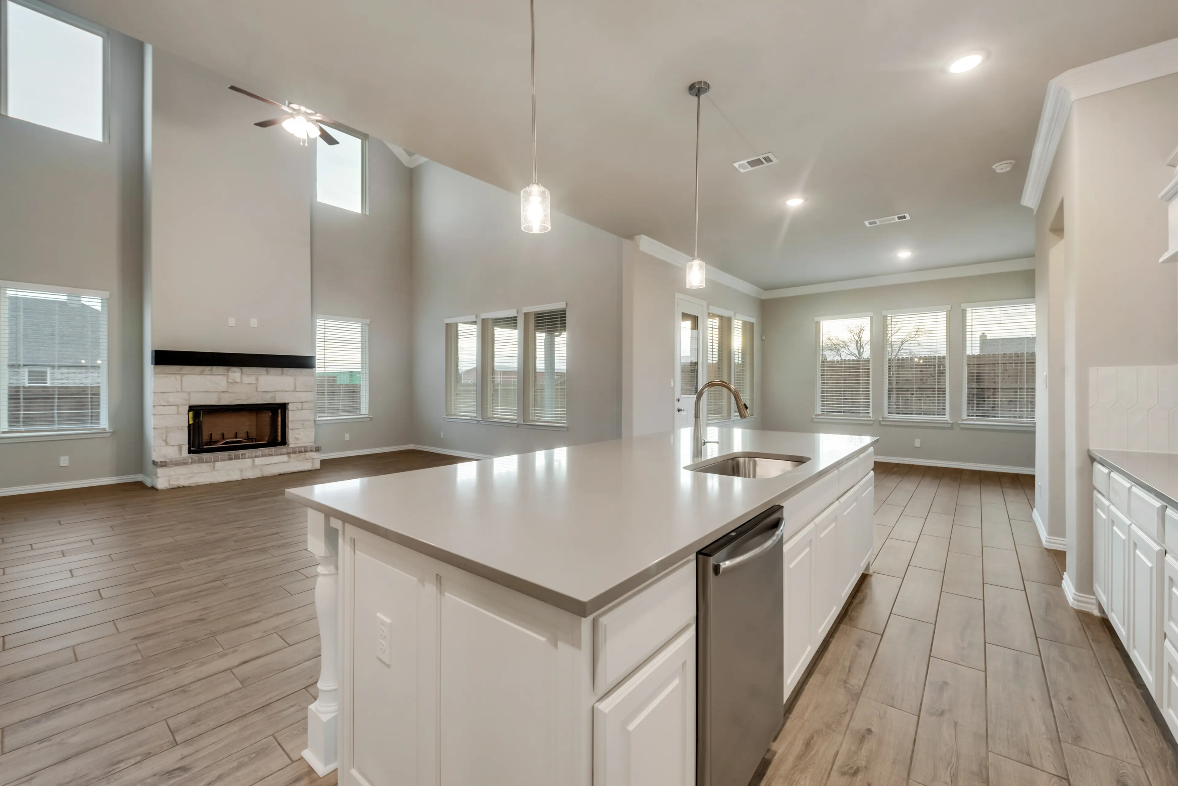 Slide - Azalea Kitchen