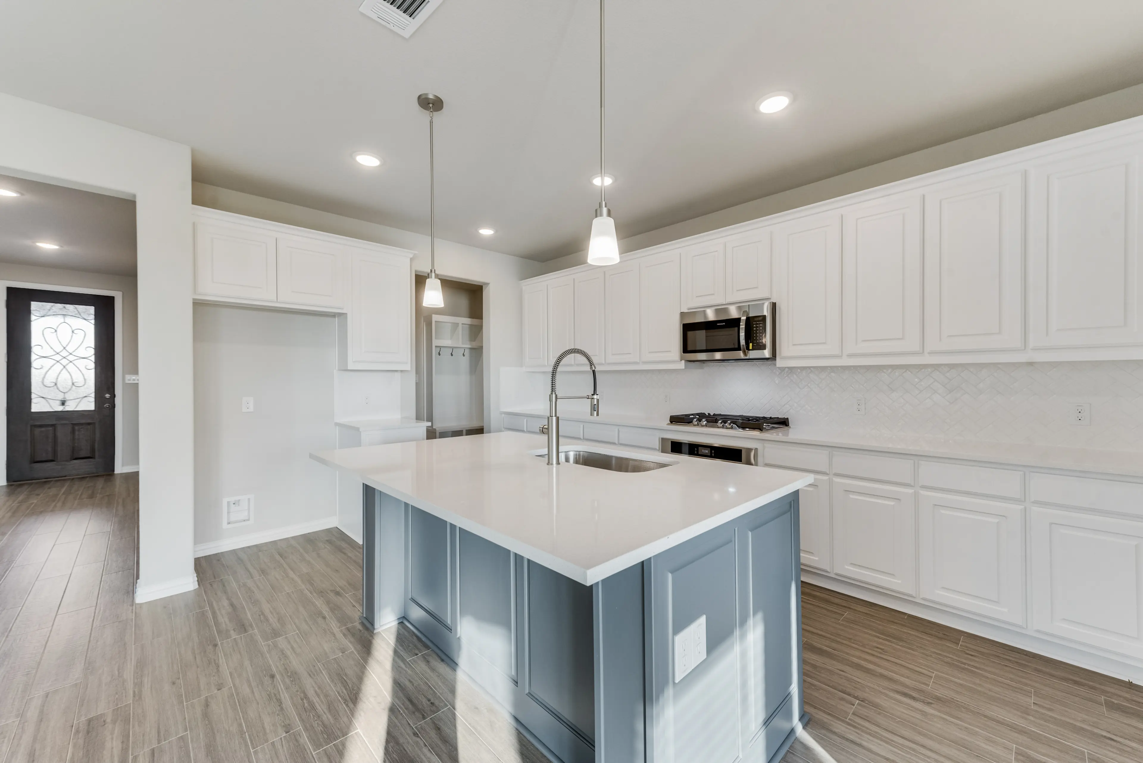 Slide - Nueces Kitchen