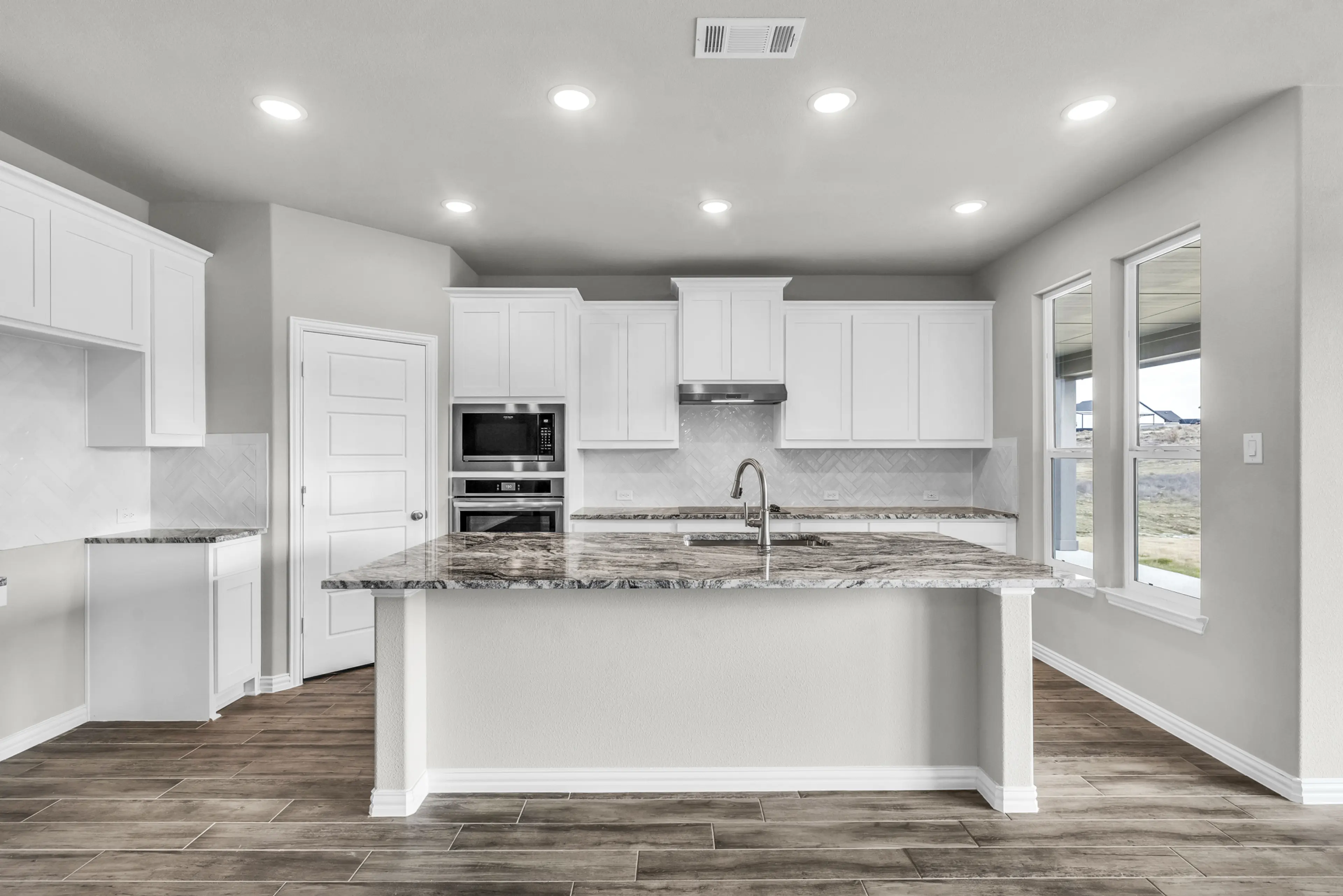 Slide - Salado Kitchen