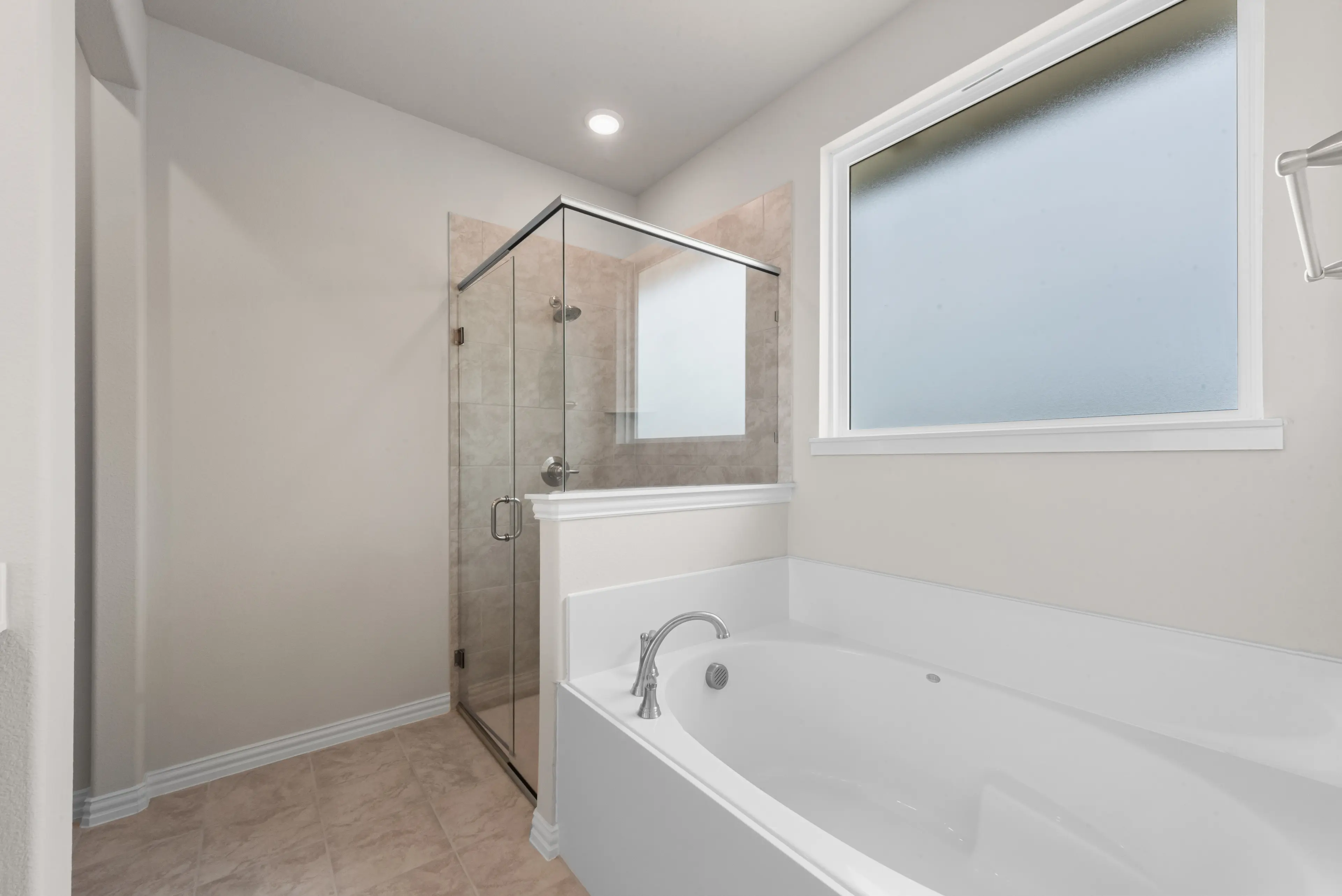 Slide - Cibolo Owner's Bath