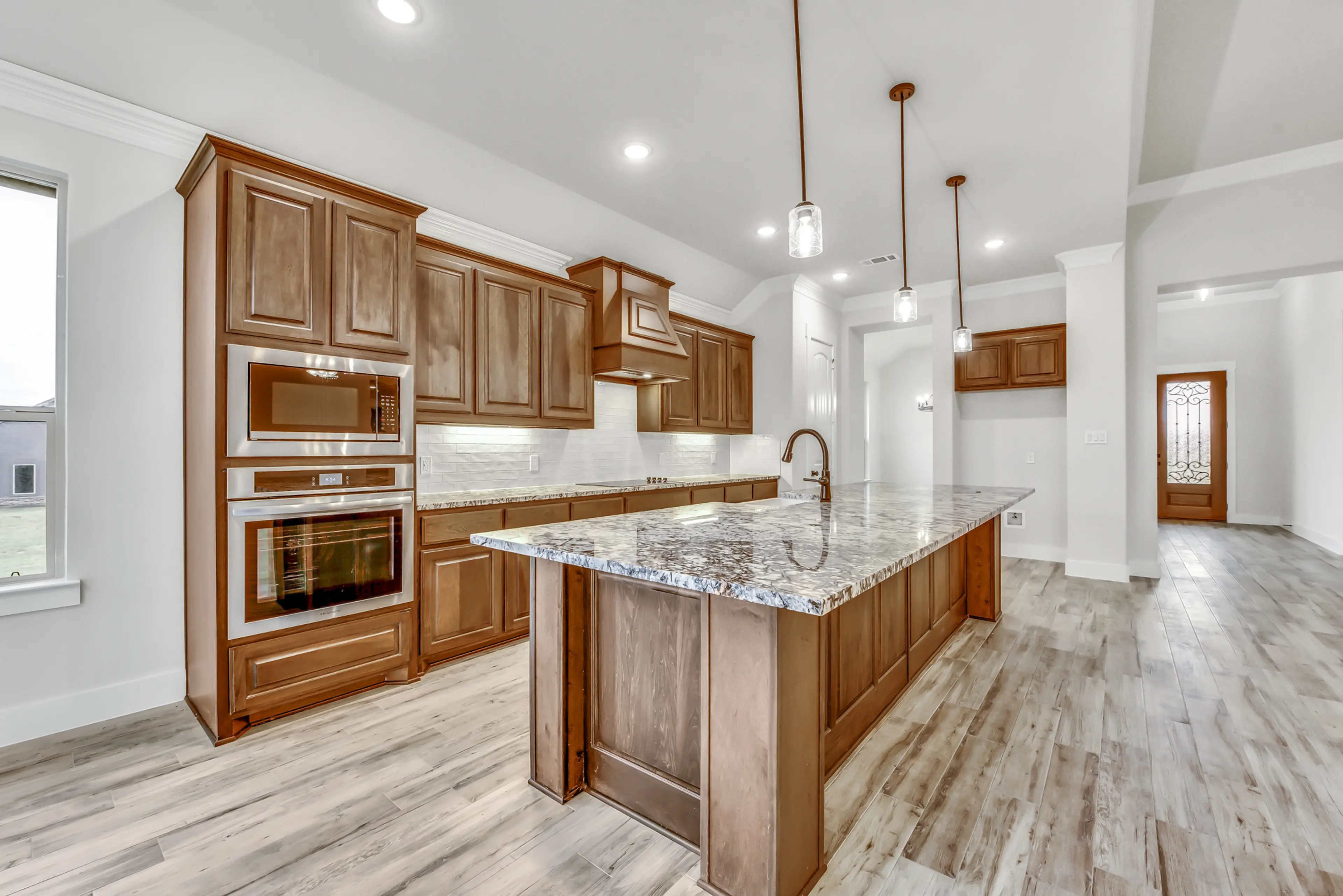 Slide - Colca II Kitchen