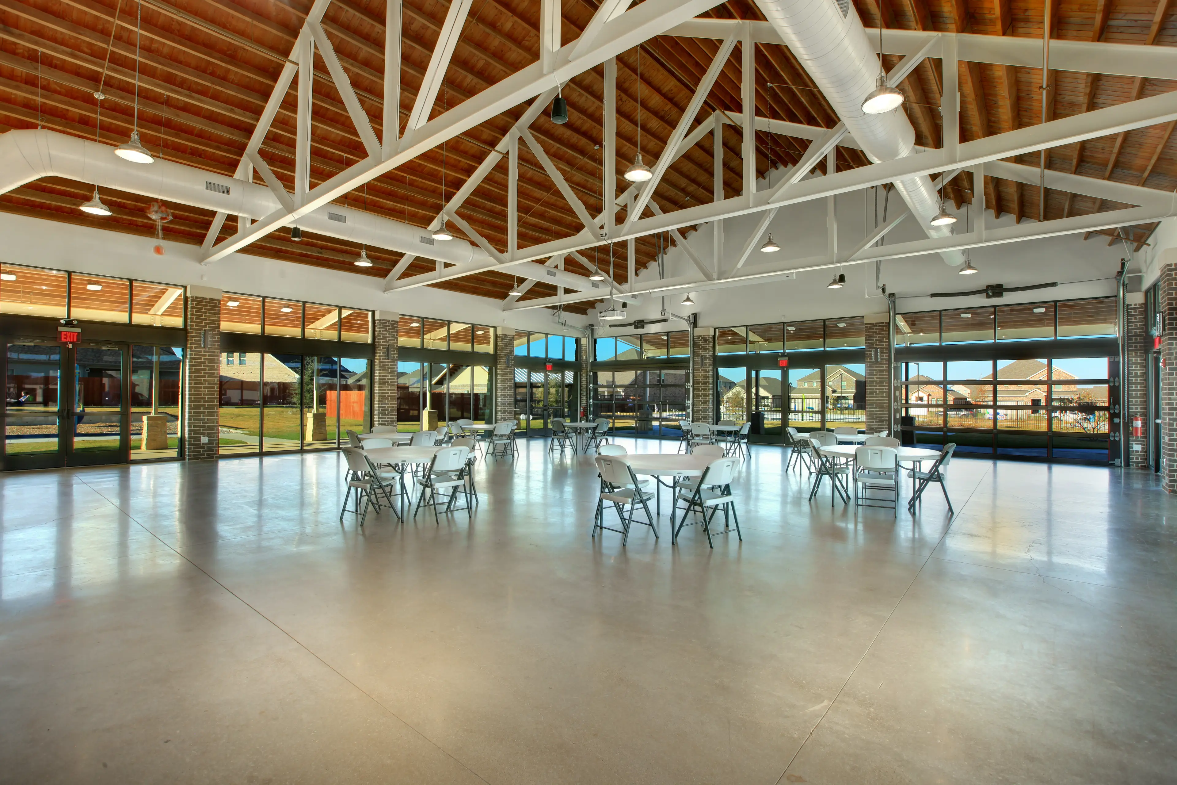 Thumbnail - Lifestyle