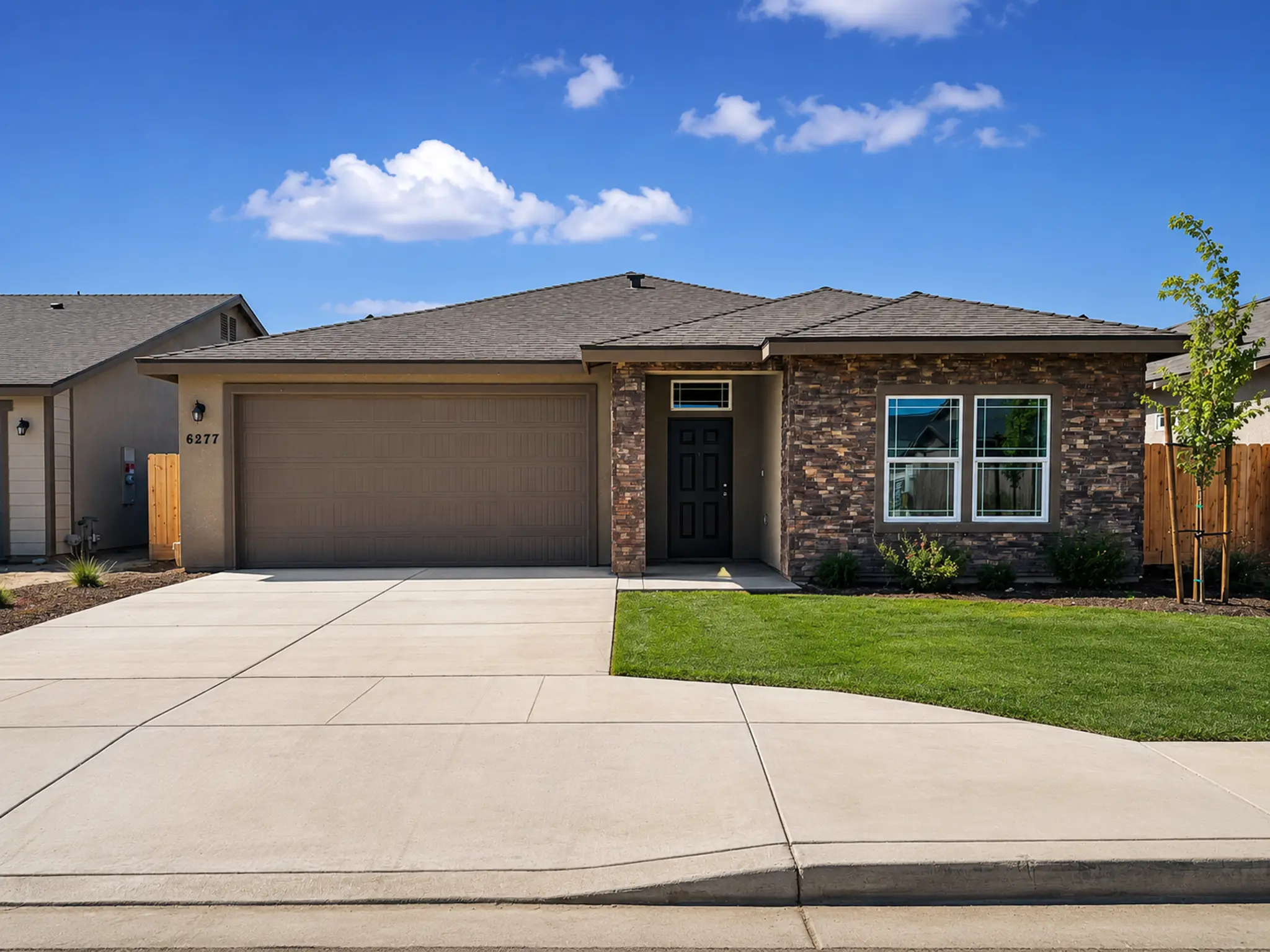 Thumbnail - 6277 Willow Oak Ave