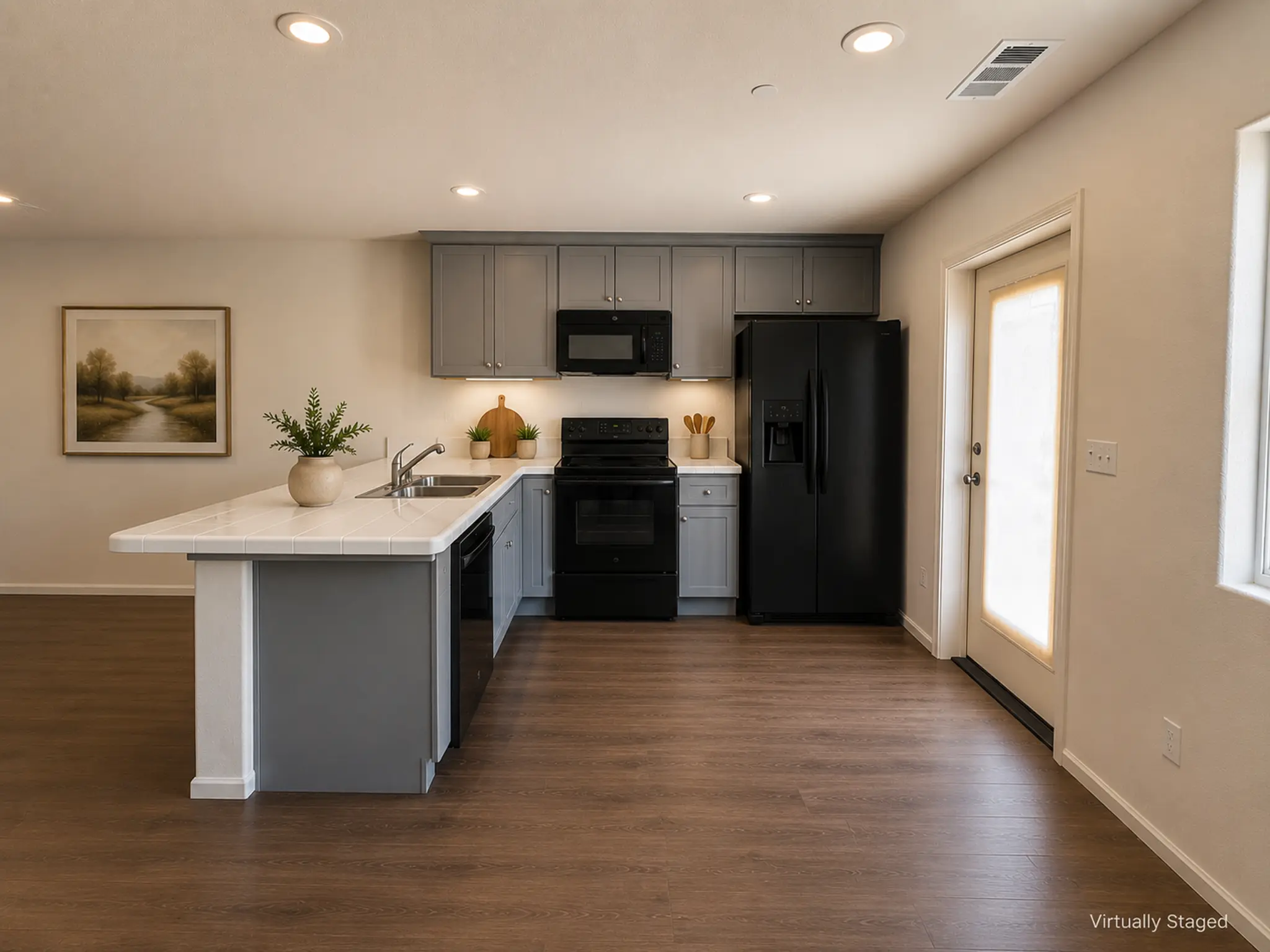 1195 - Interior Photo 13