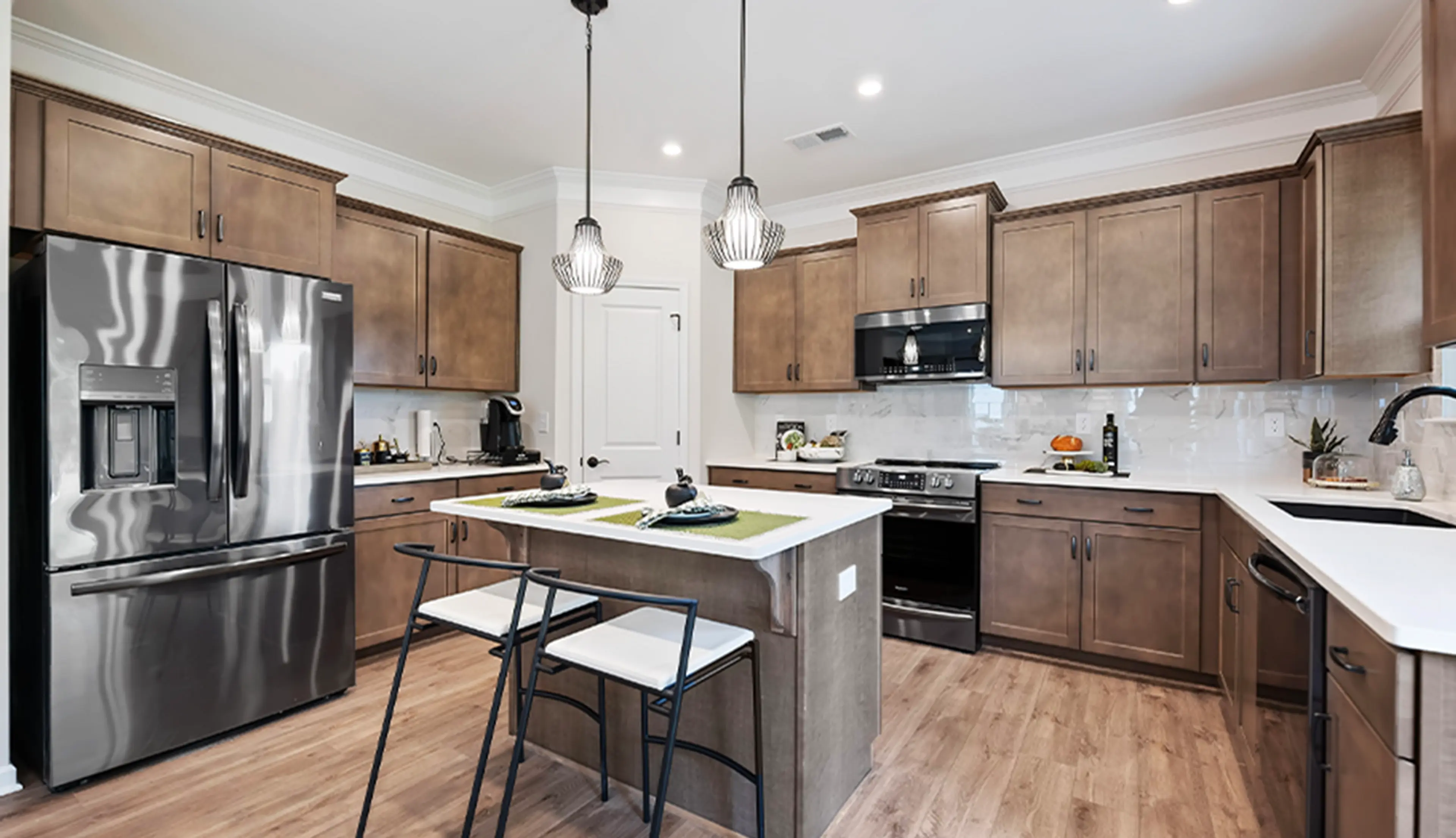 Slide - Luxury Kitchens