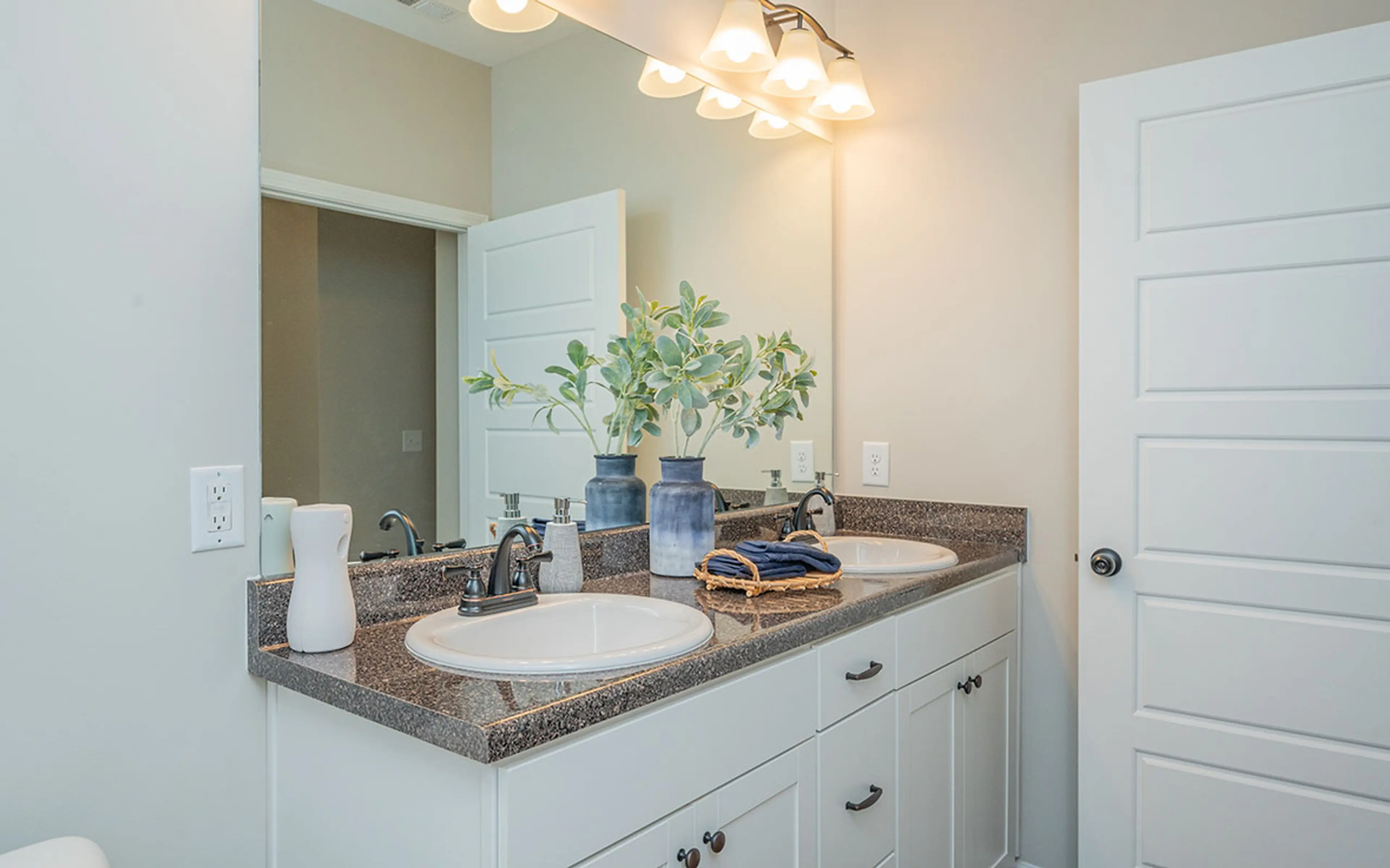 Slide - Spa-Like Bath