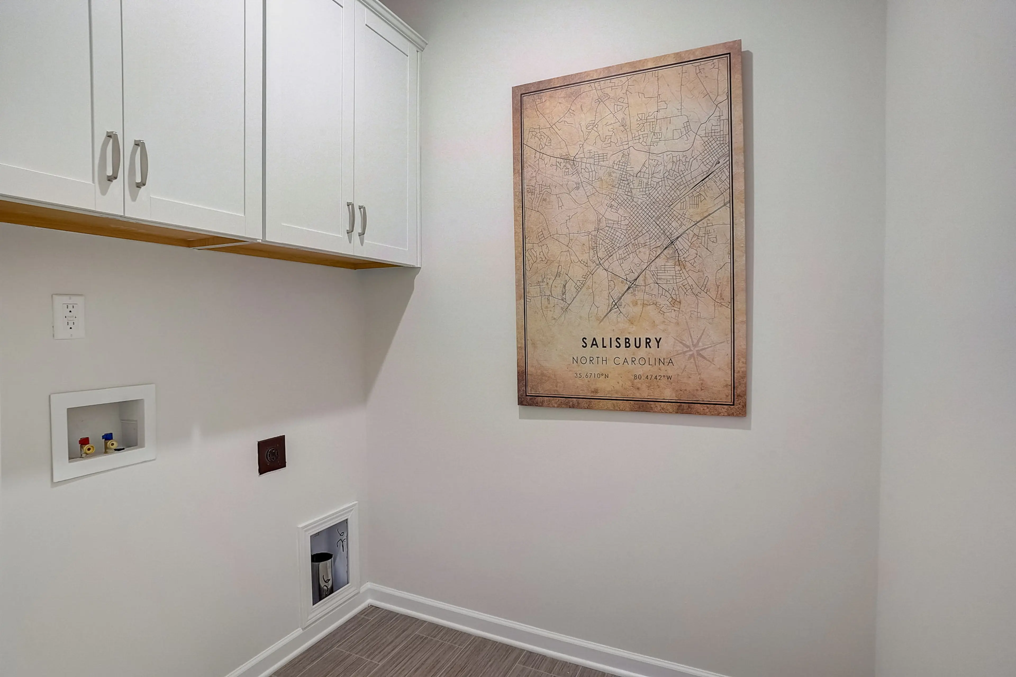 Slide - The Braselton ll - Laundry Room