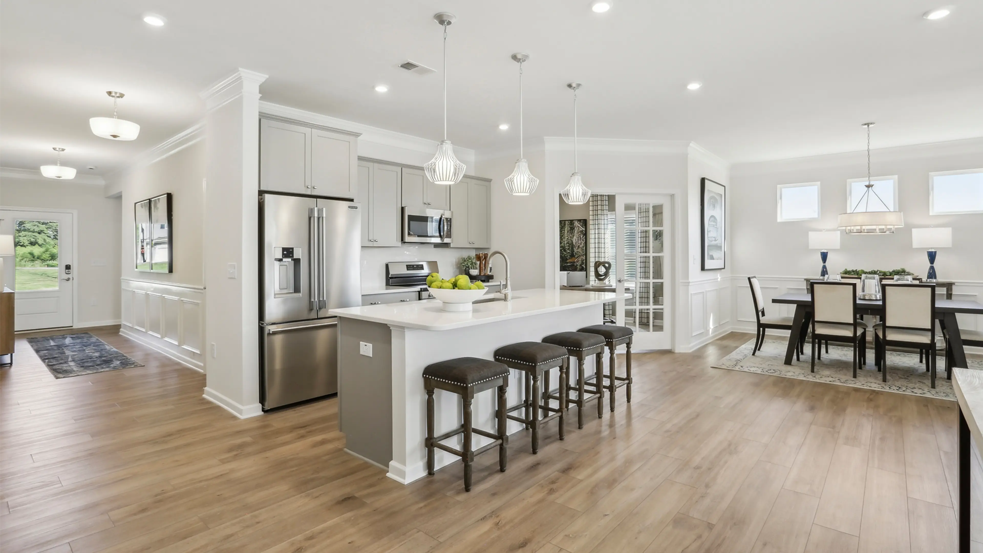 Slide - Chef's Kitchens