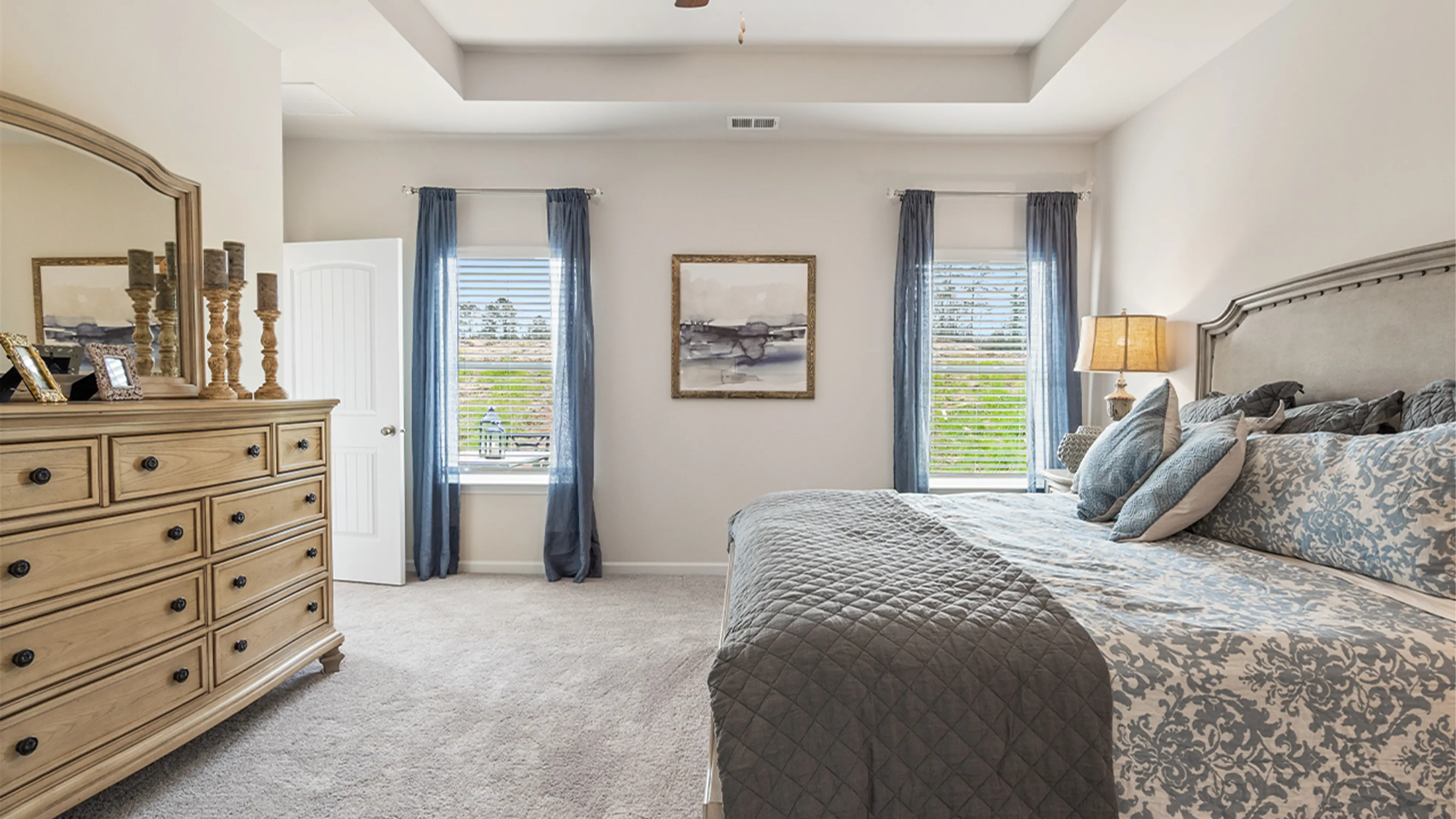 Slide - Owner's Suite