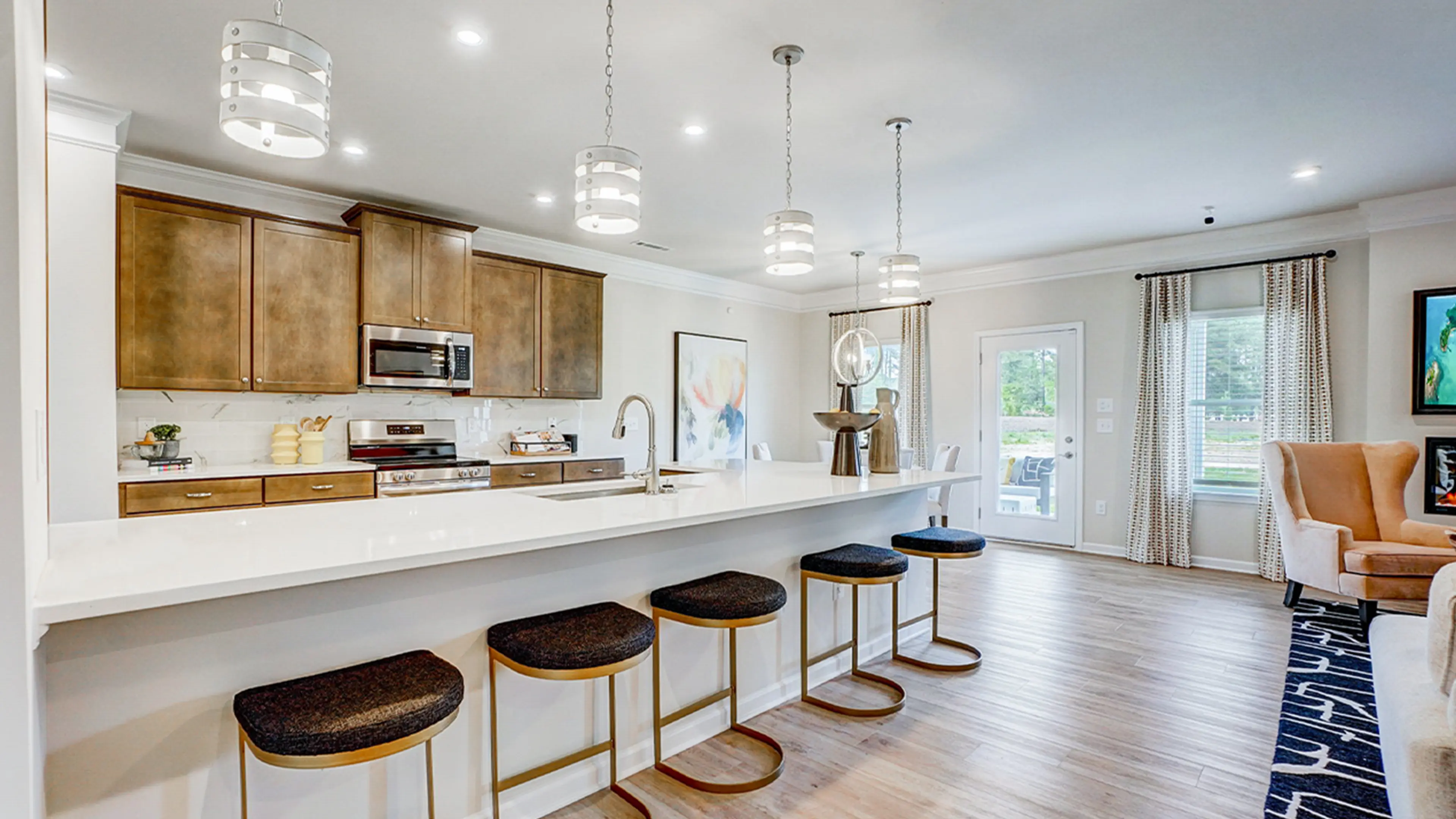 Slide - Luxury Kitchens