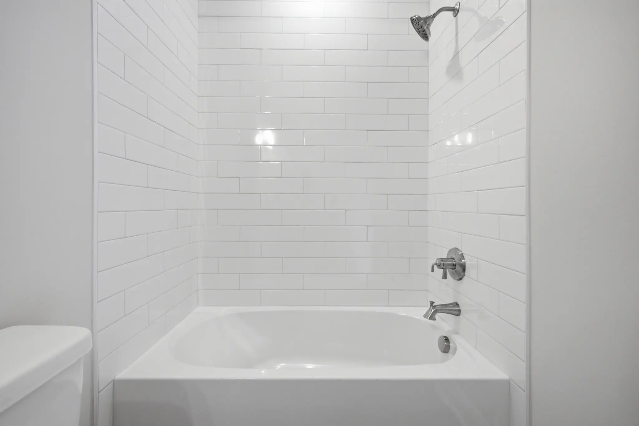 Windsor Hall Bathroom