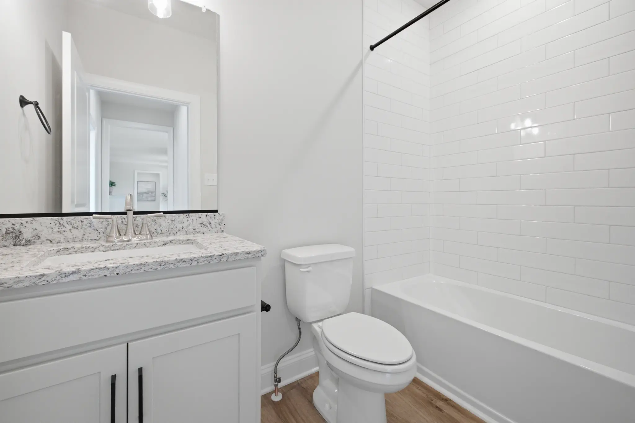 Windsor Hall Bathroom