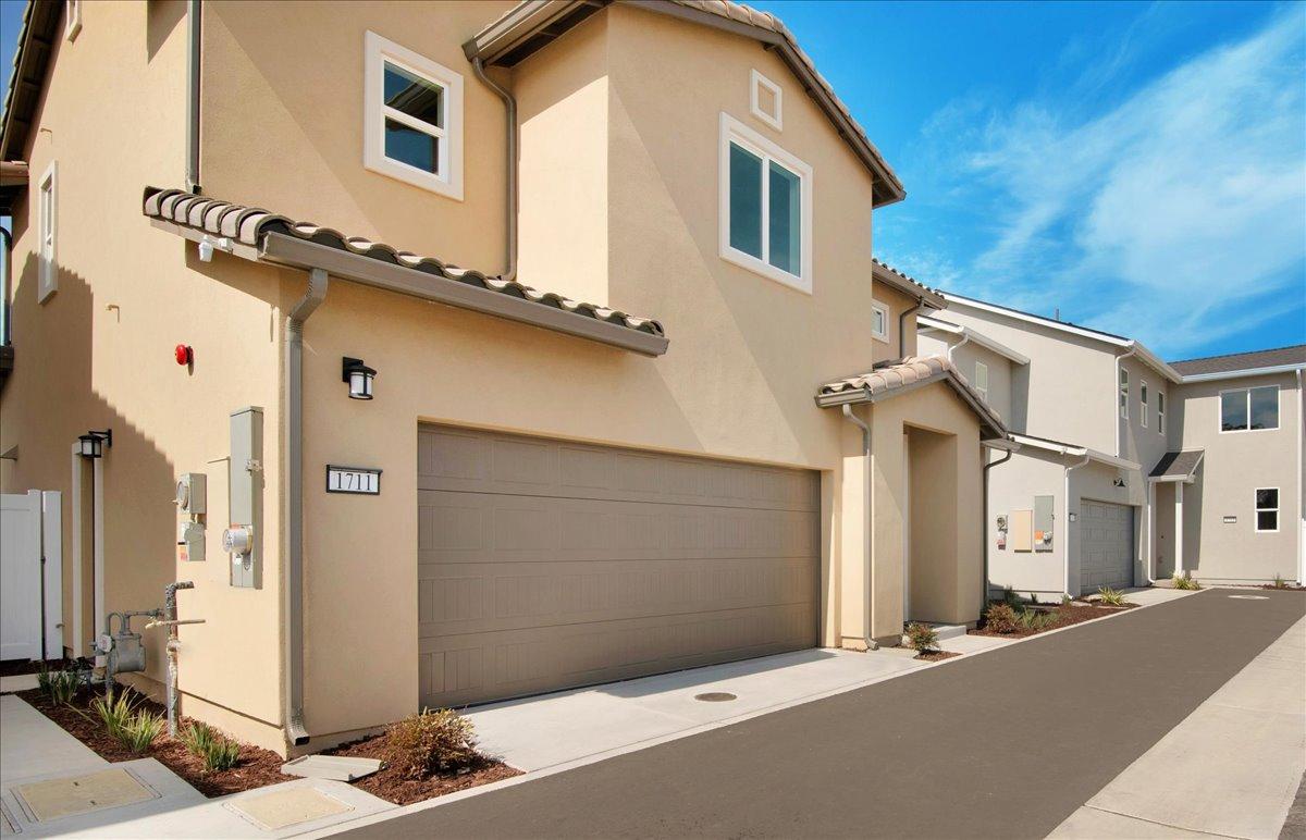 Thumbnail - 1729 River Vista Way