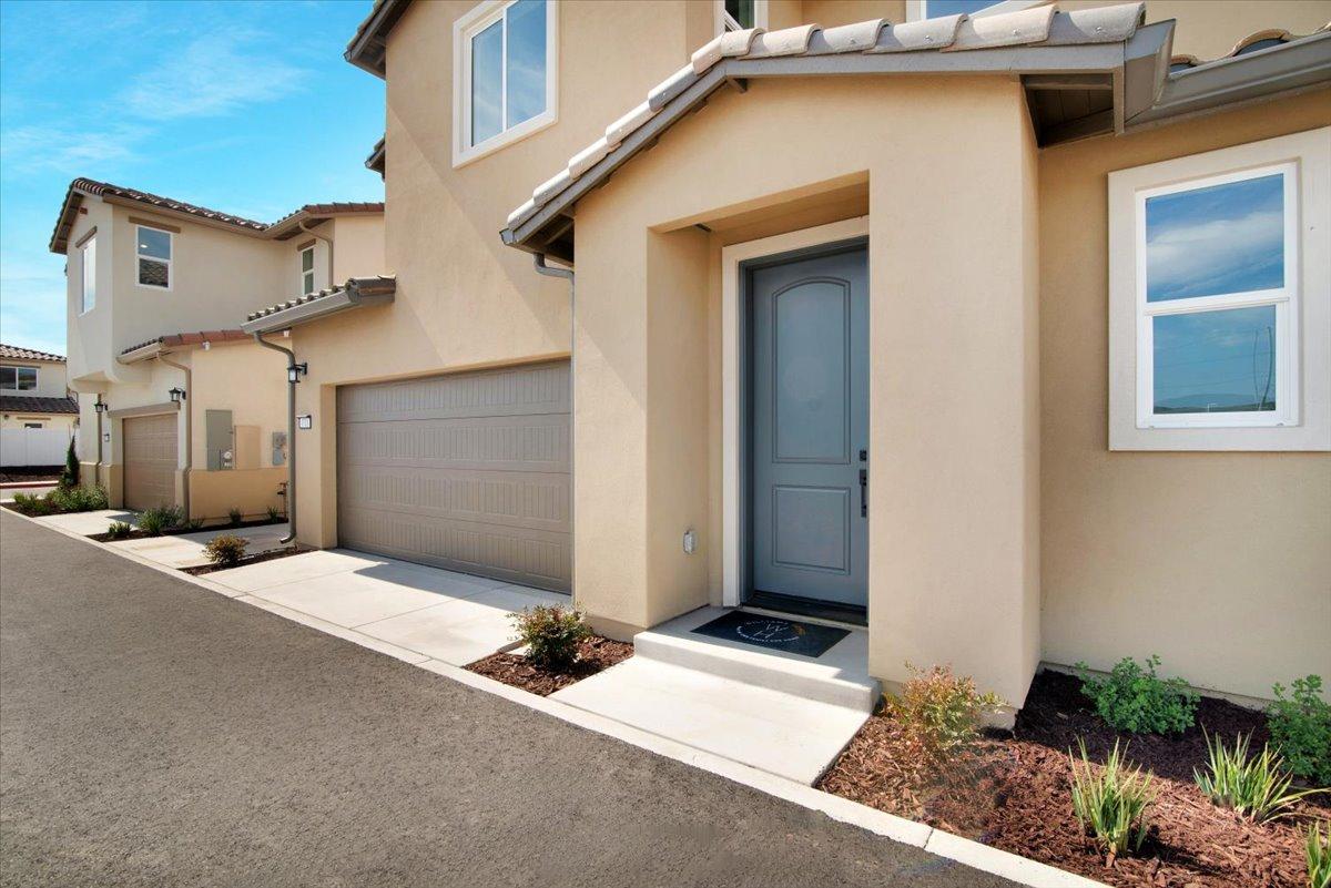 Thumbnail - 1741 River Vista Way