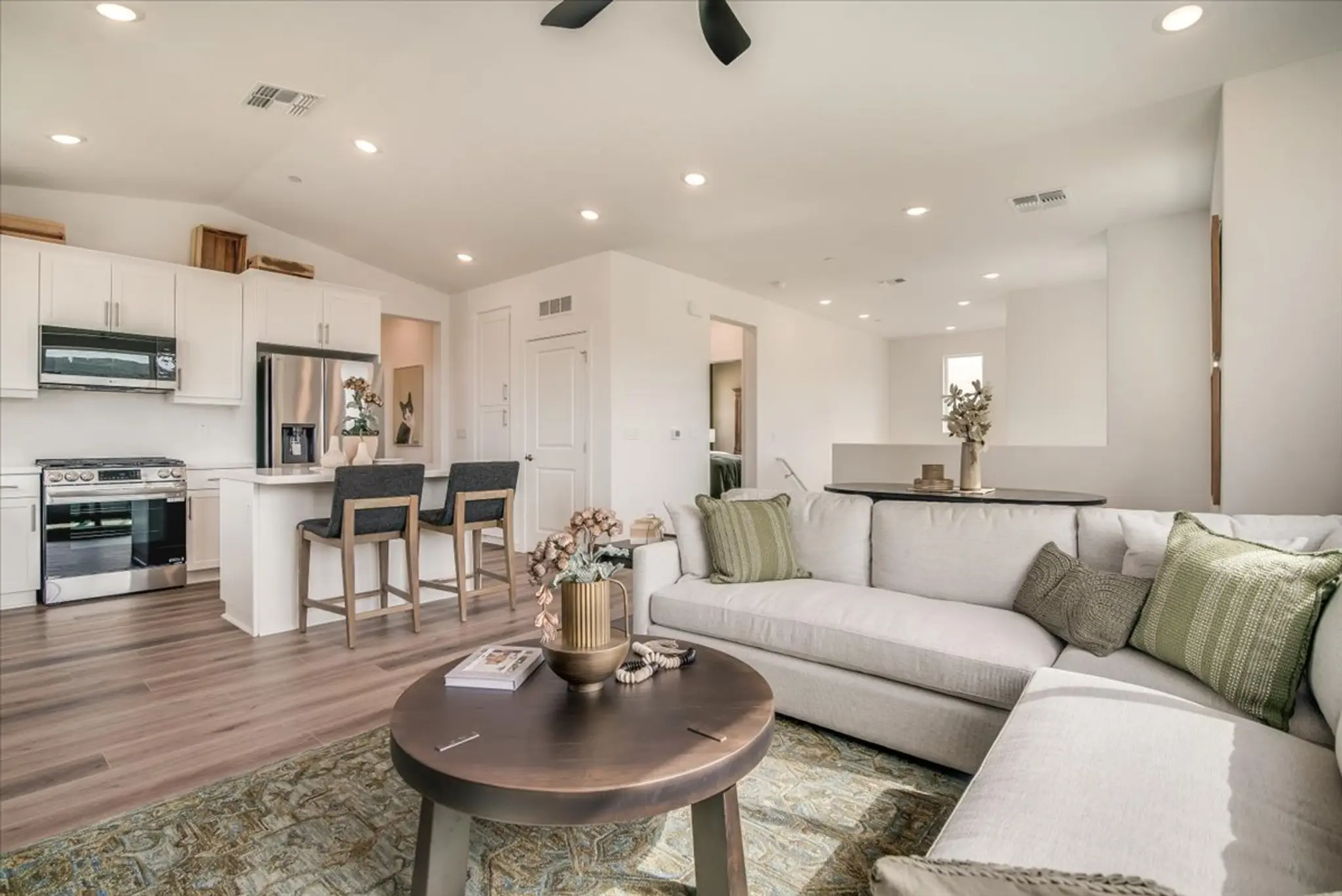 Plan 4 - River Terrace - Vintage Collection - Interior Photo 7