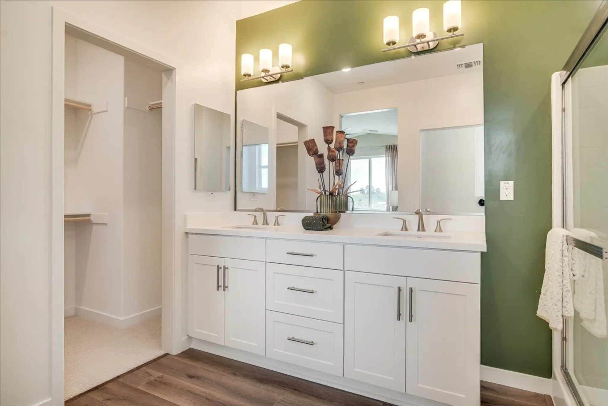 Plan 4 - River Terrace - Vintage Collection - Interior Photo 32