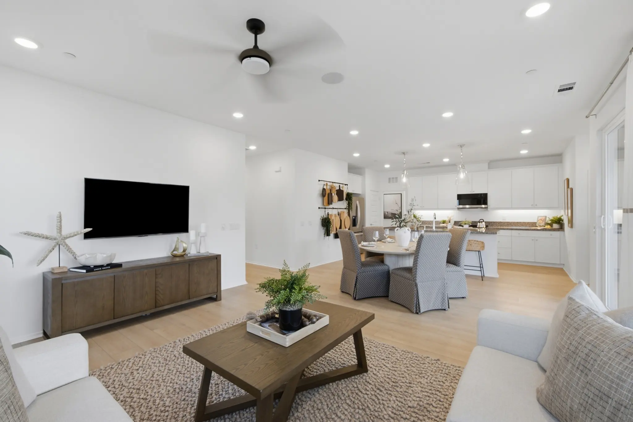 Plan 1 - Creekside - Interior Photo 7