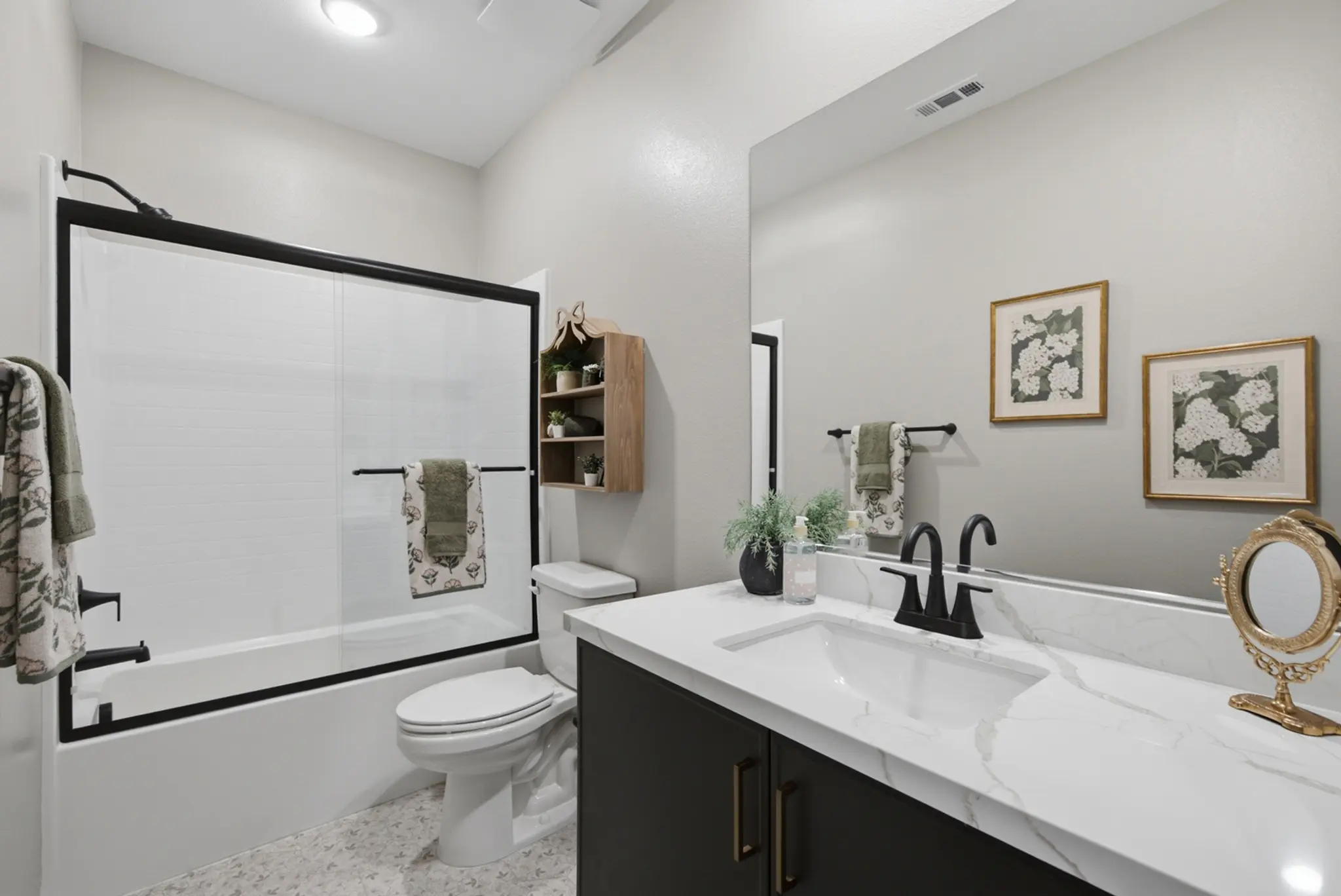 Plan 6 - Creekside - Interior Photo 24