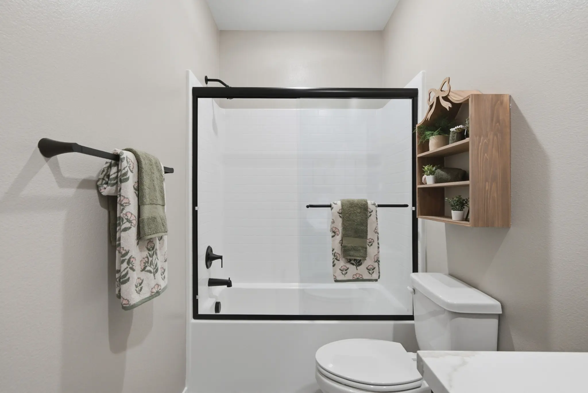 Plan 6 - Creekside - Interior Photo 30