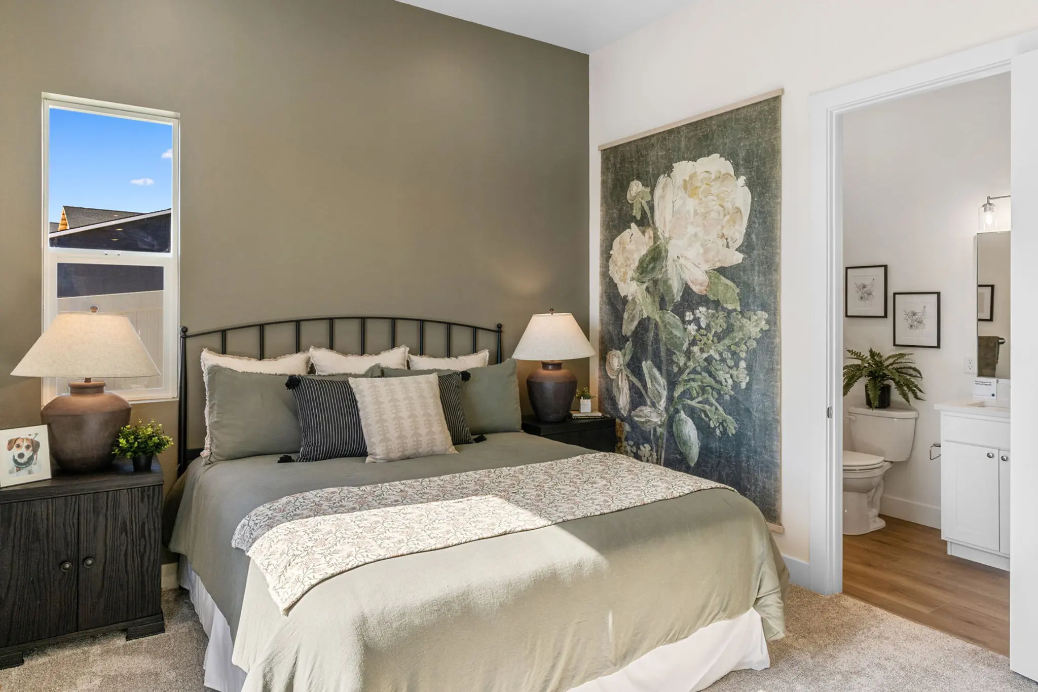 Torrey - Interior Photo 18