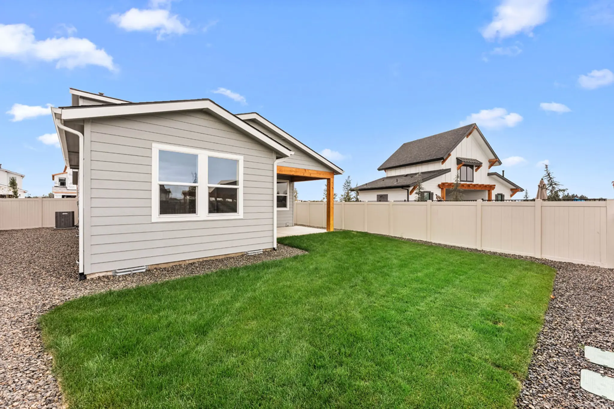 Starling - Exterior Photo 8