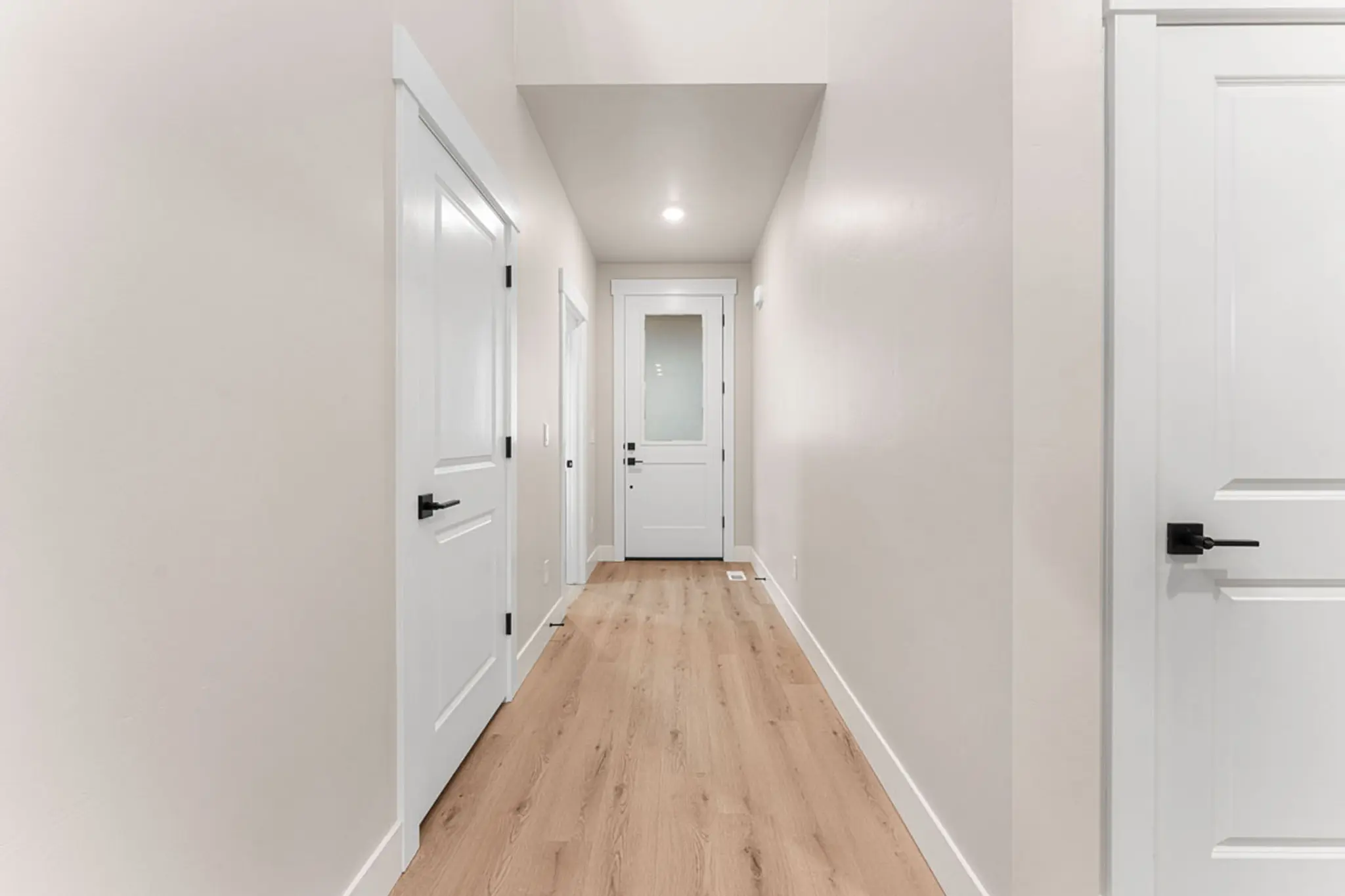Starling - Interior Photo 10