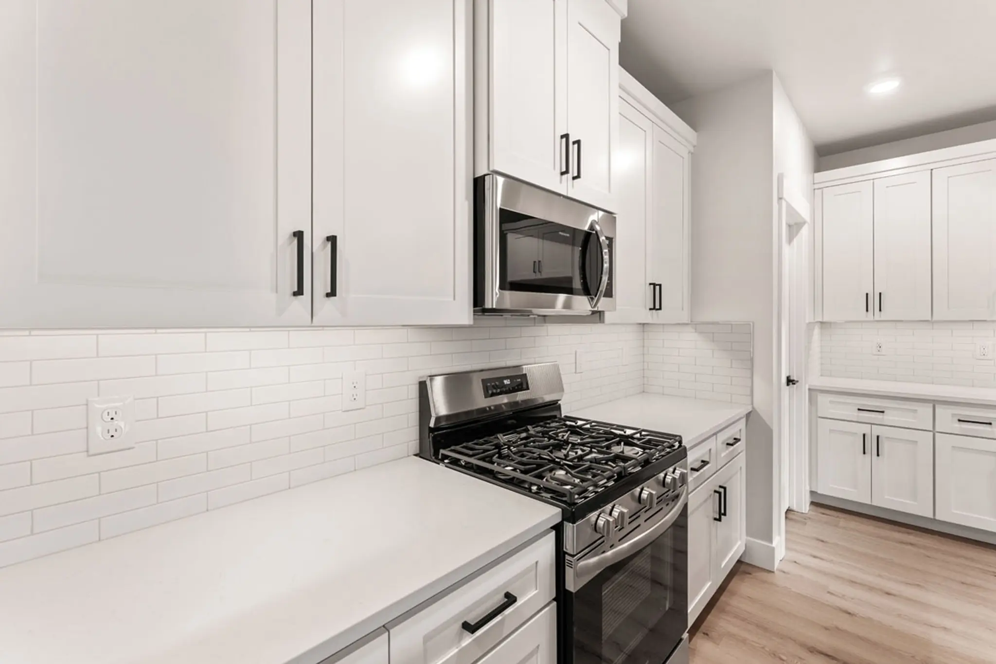 Starling - Interior Photo 19