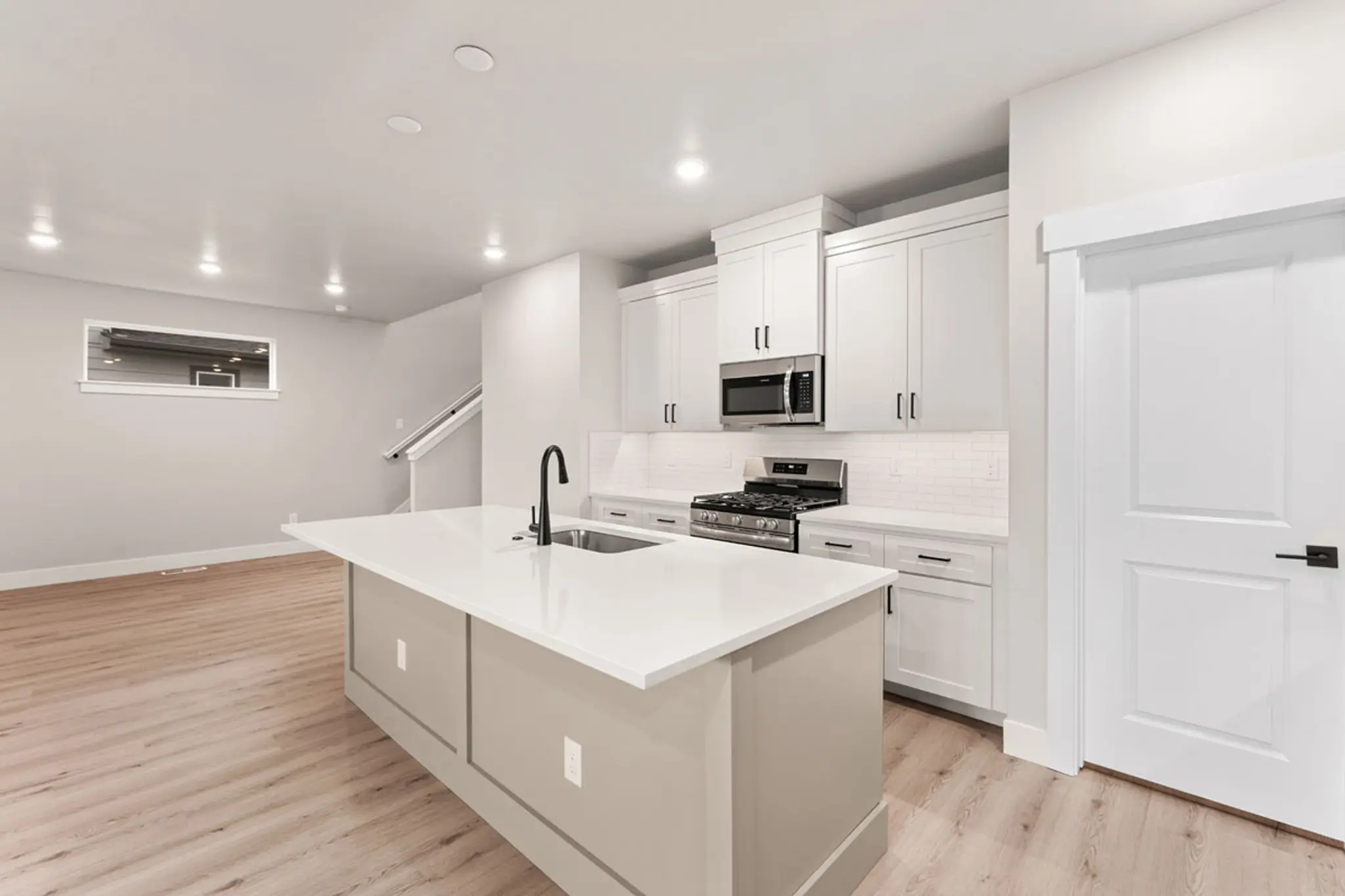 Starling - Interior Photo 18