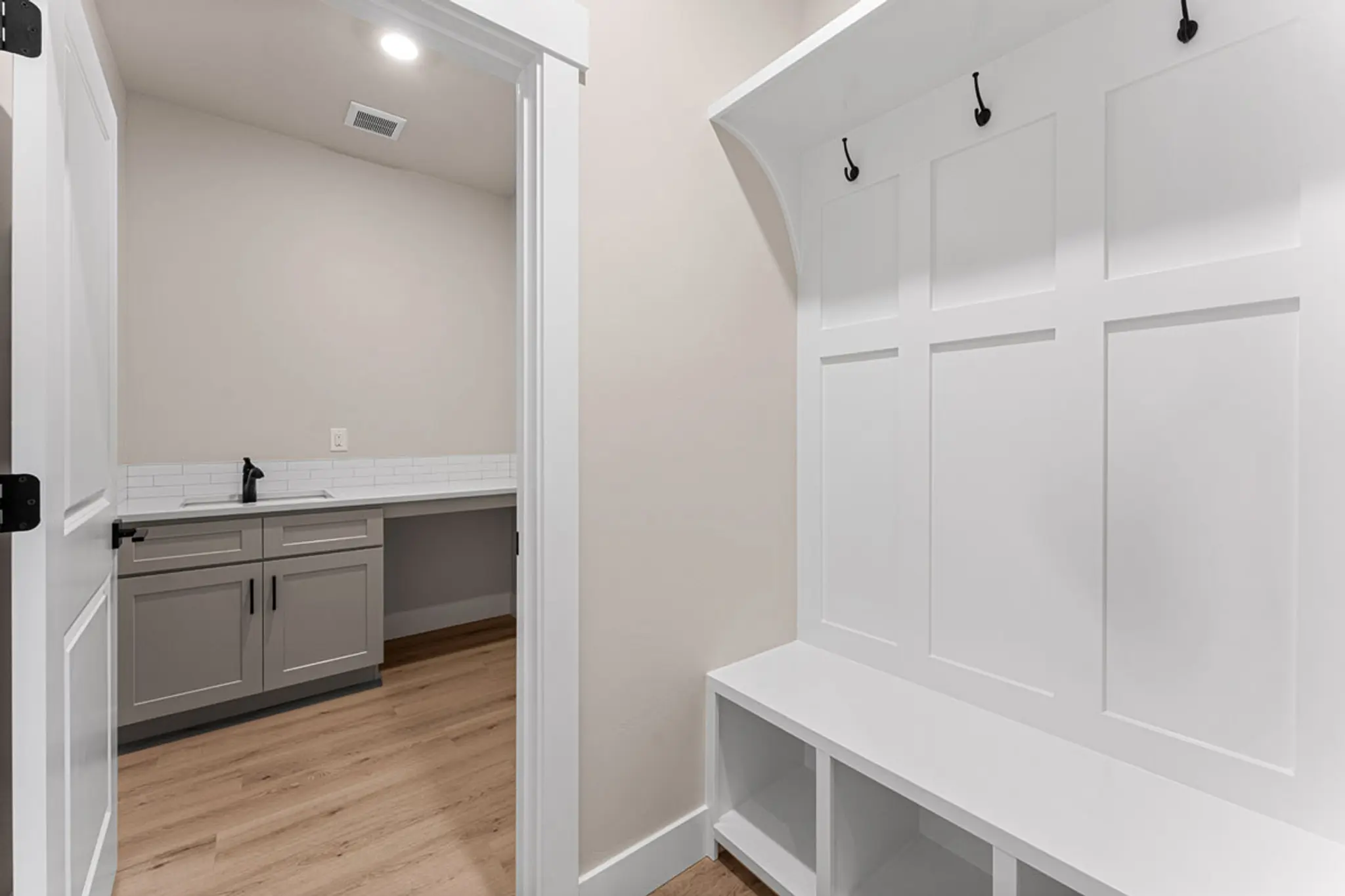 Starling - Interior Photo 22