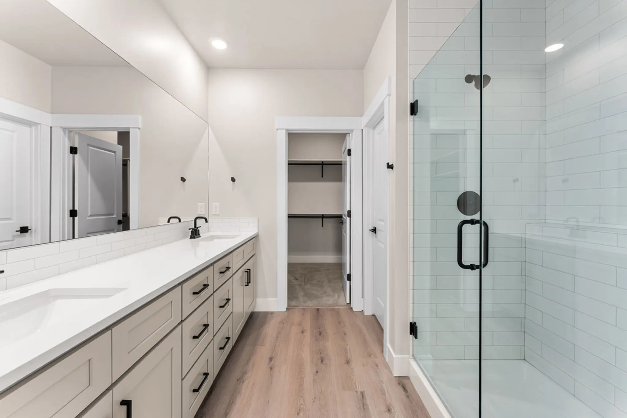 Starling - Interior Photo 35