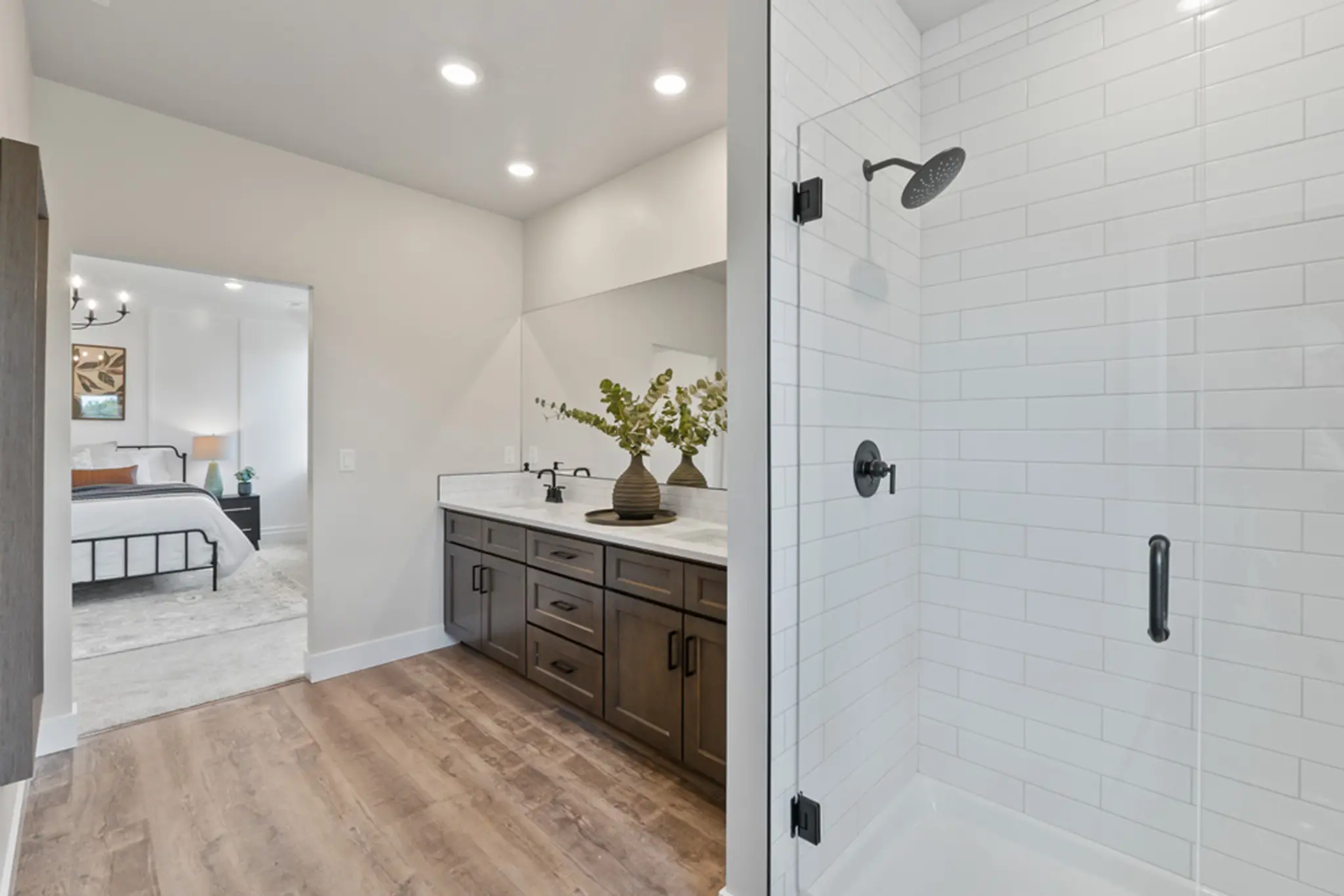 Dove - Interior Photo 19